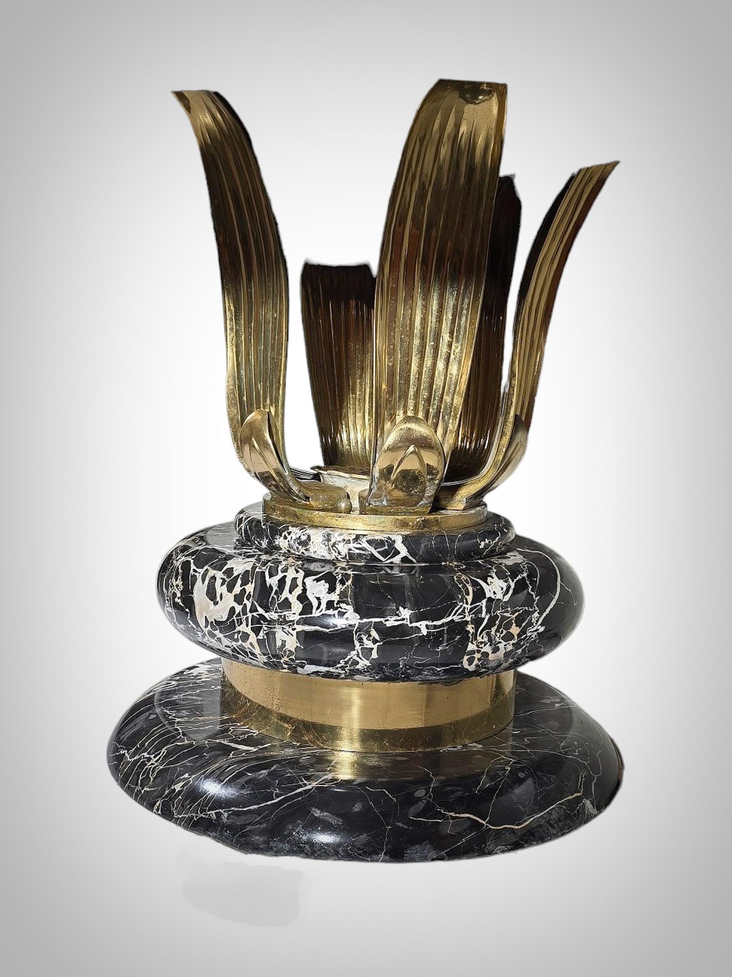 Exquisite Anglo-Indian Table from the Late 19th Century! For Sale 12