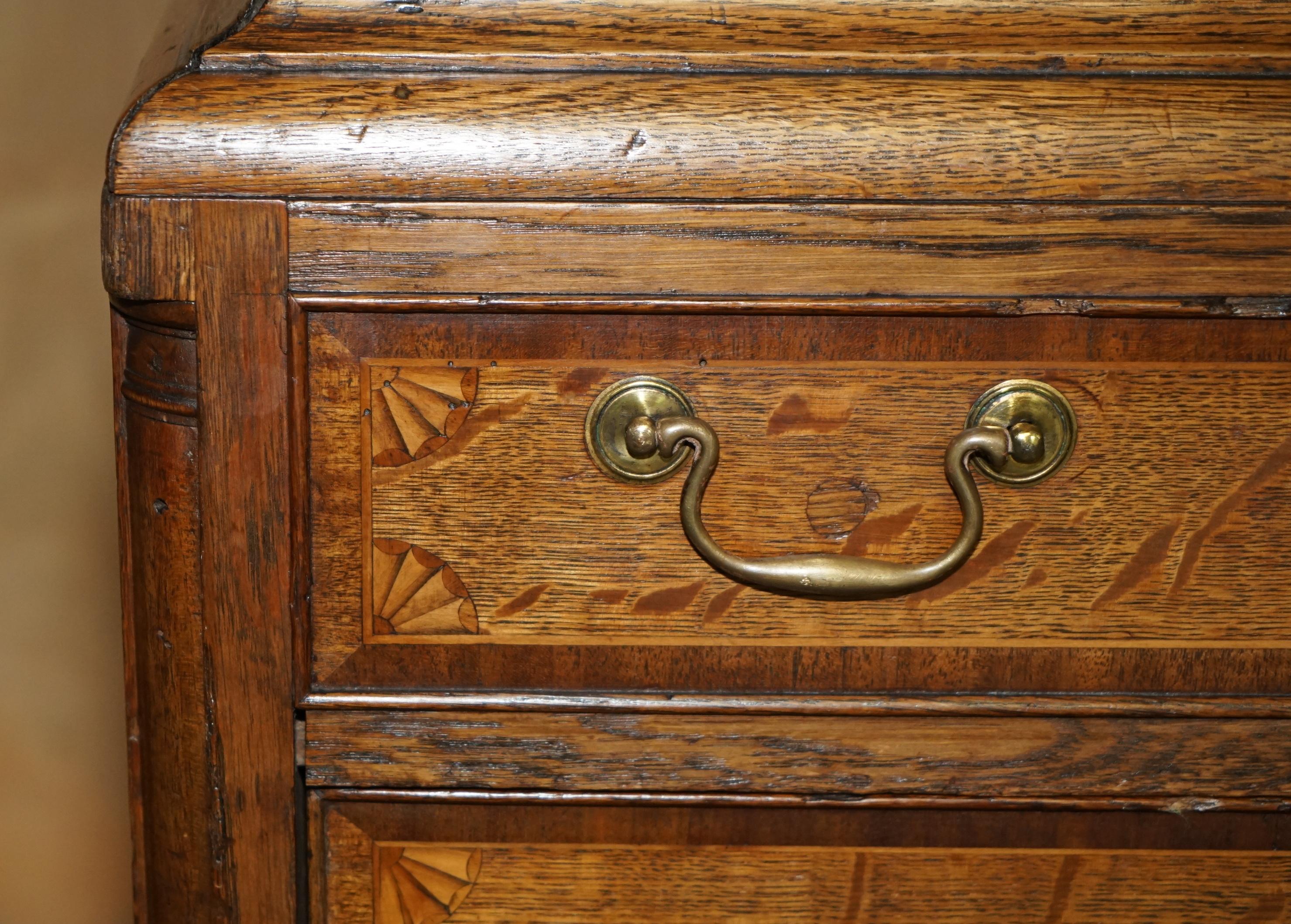 EXQUISITE ANTiQUE 1800 SHERATON INLAID HOUSEKEEPERS CUPBOARD WARDROBE DRAWERS For Sale 3