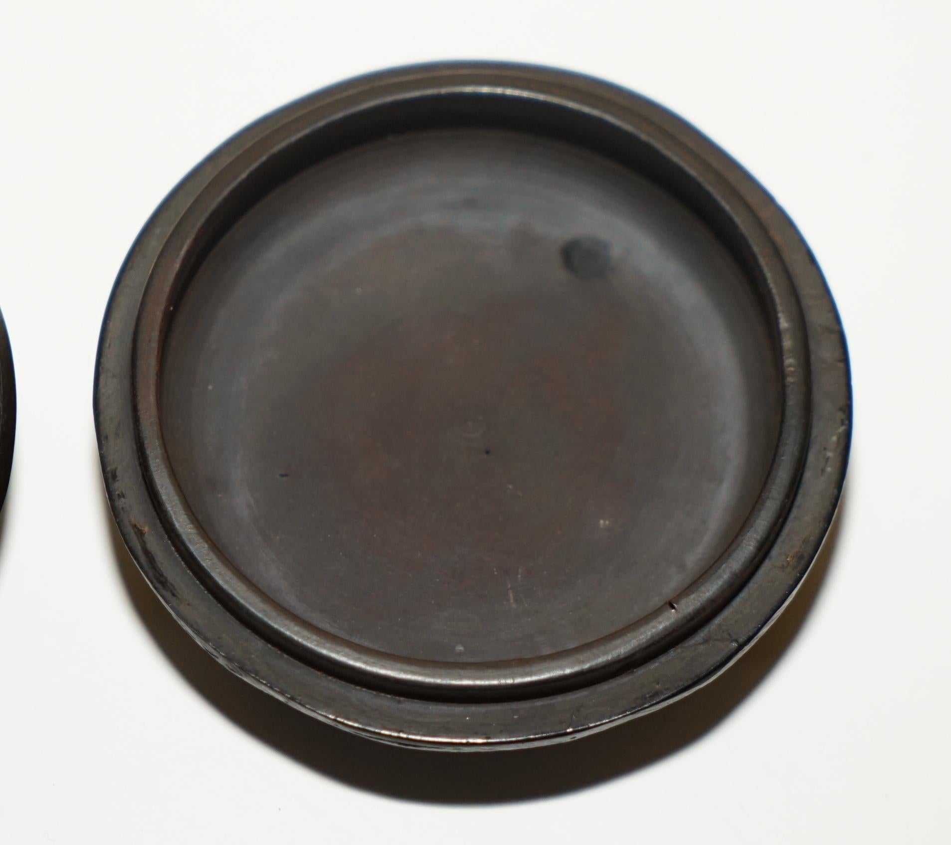 18th Century and Earlier EXQUISiTE ANTIQUE 18TH CENTURY CHINESE BUTTERFLY CINNABAR LACQUER BOWL & COVER For Sale
