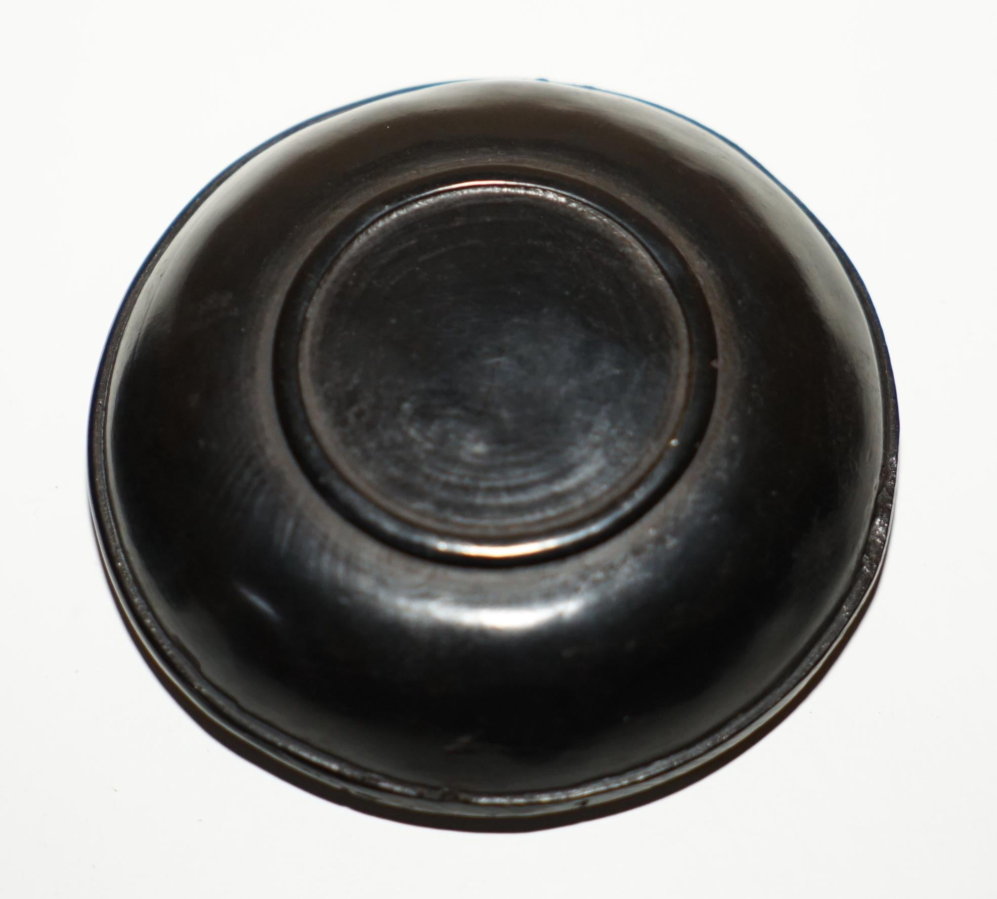 EXQUISiTE ANTIQUE 18TH CENTURY CHINESE BUTTERFLY CINNABAR LACQUER BOWL & COVER For Sale 1