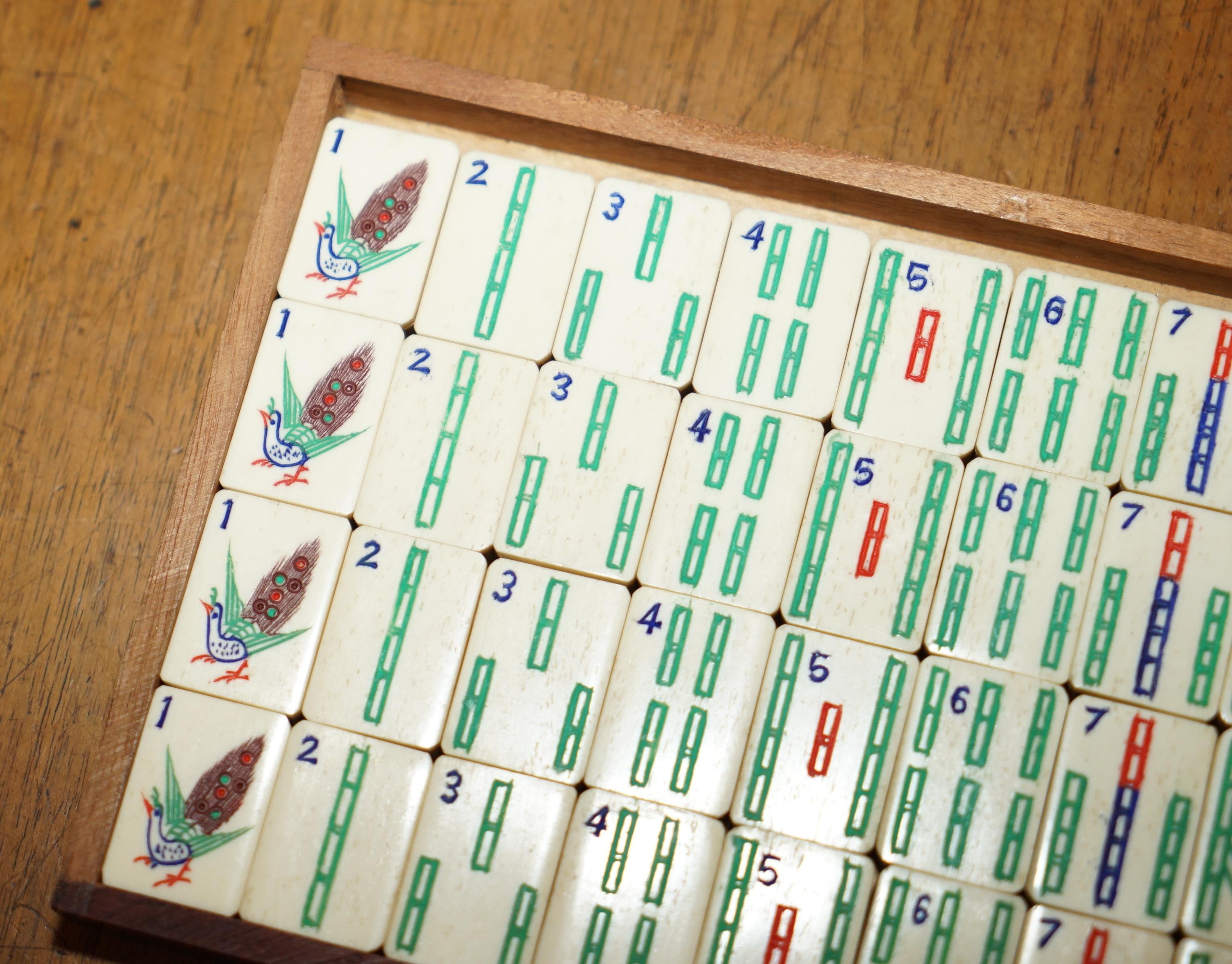 EXQUISITA SUITE ANTIGUA DE MAHJONG PARA 4 PERSONAS CIRCA 1920 EXPORTACIÓN CHINA CON DADOS en venta 2