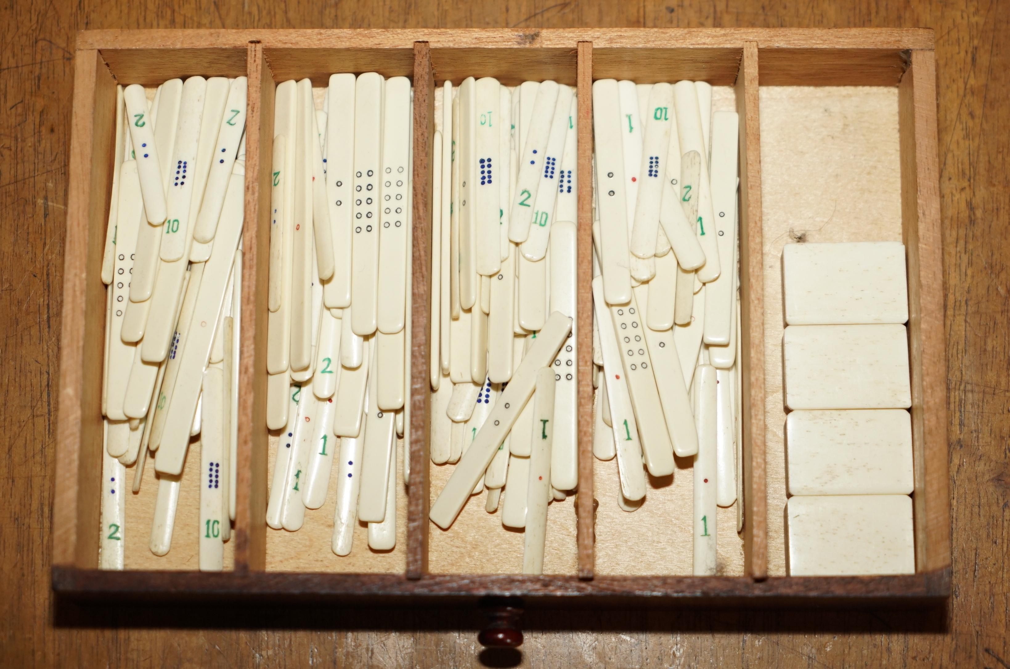 EXQUISITA SUITE ANTIGUA DE MAHJONG PARA 4 PERSONAS CIRCA 1920 EXPORTACIÓN CHINA CON DADOS en venta 8