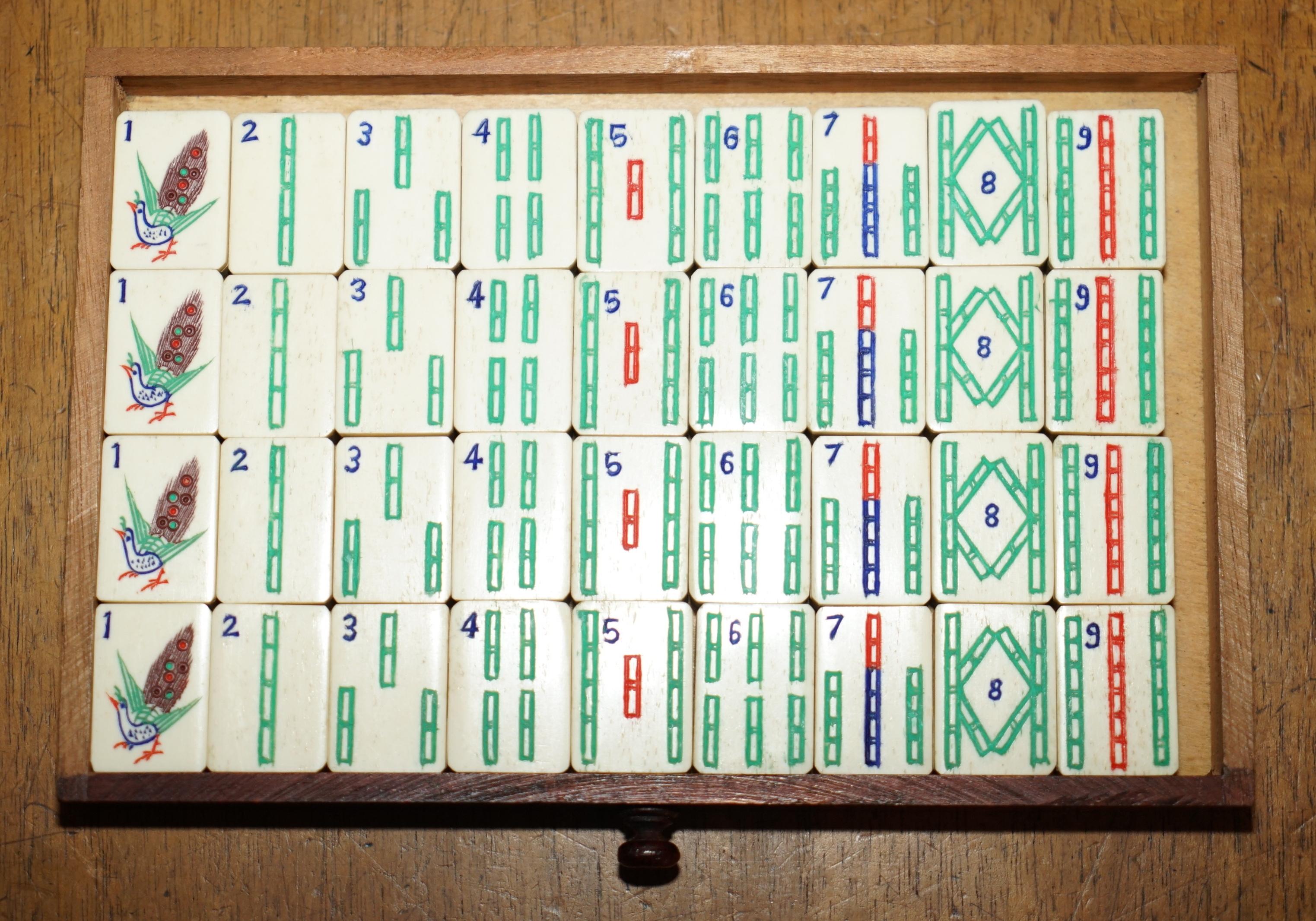 EXQUISITA SUITE ANTIGUA DE MAHJONG PARA 4 PERSONAS CIRCA 1920 EXPORTACIÓN CHINA CON DADOS en venta 1