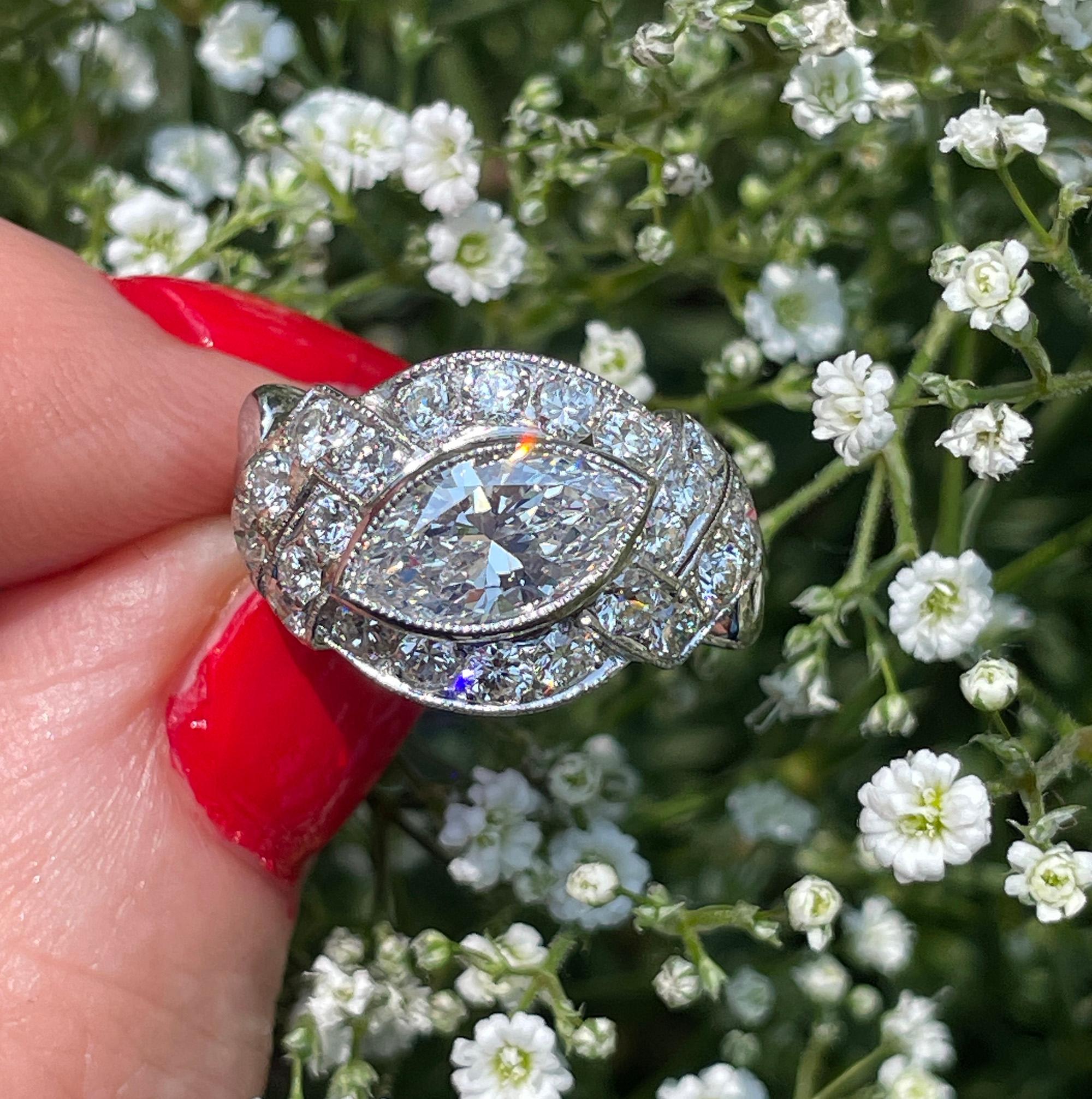 Exquisite Antique Art Deco 2.51ct Moval Marquise Cut Diamond PL Engagement Ring For Sale 6