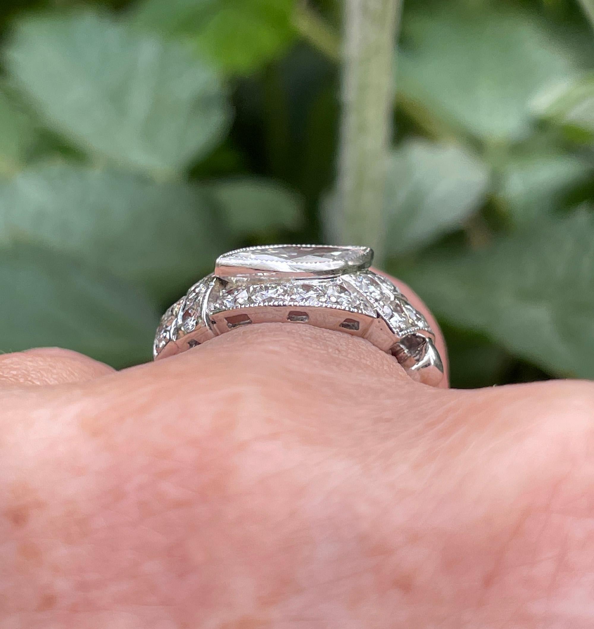Exquisite Antique Art Deco 2.51ct Moval Marquise Cut Diamond PL Engagement Ring For Sale 8