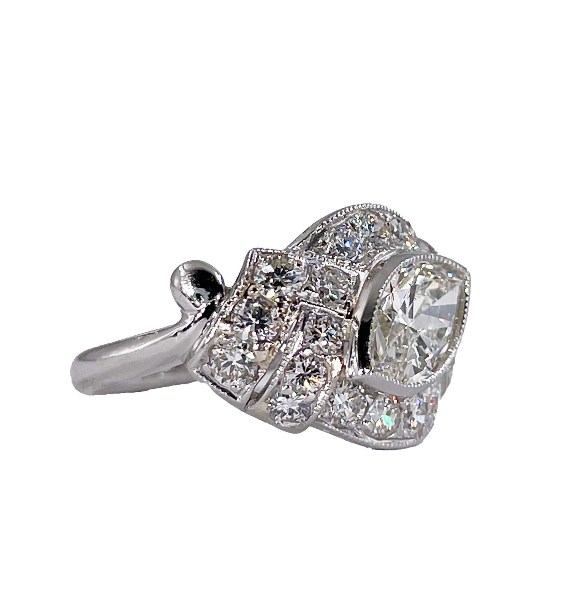 Exquisite Antique Art Deco 2.51ct Moval Marquise Cut Diamond PL Engagement Ring For Sale 1