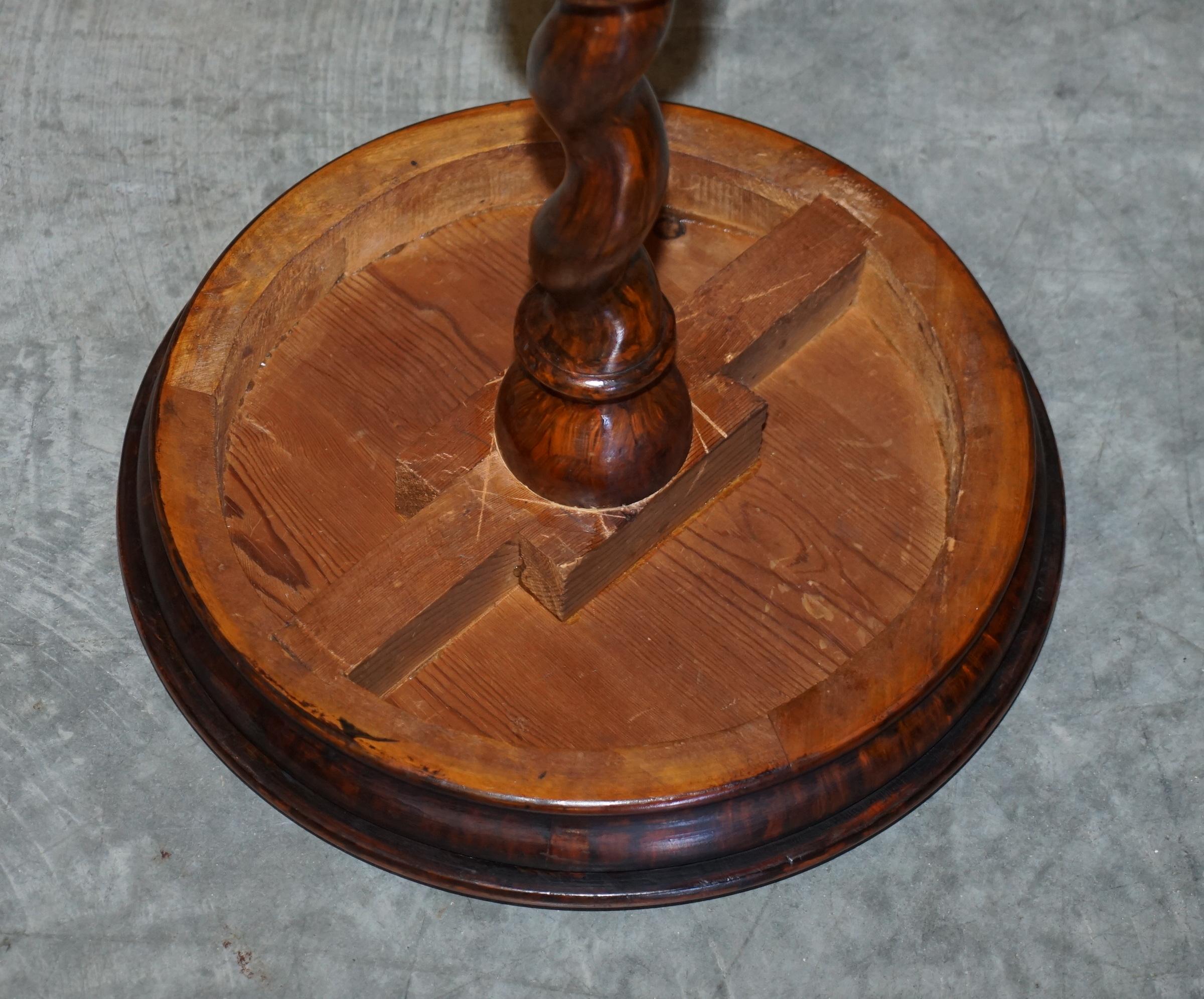 Exquisite Antique Barley Twist Hand Carved Hardwood Side End Lamp Wine Table For Sale 6