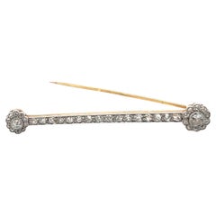 Exquisite Antique Brooch with Old Cut Diamonds in Yellow Gold & Platinum