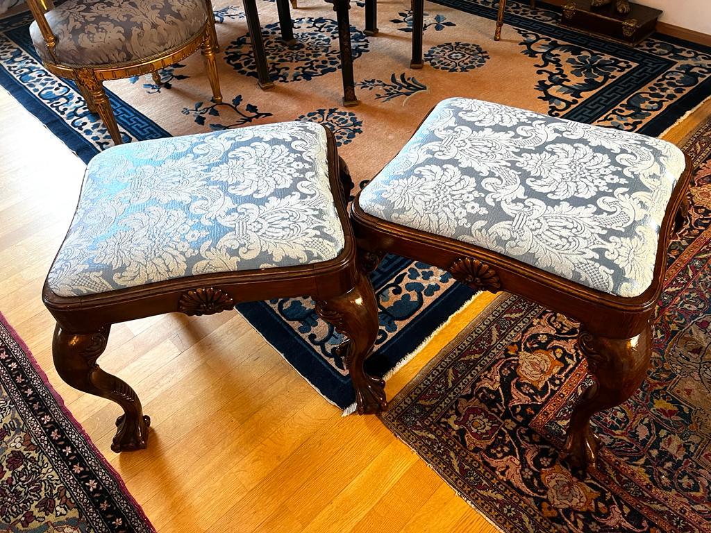 Exquisite Antique Chippendale Style Pair of Seating Stools Vienna, 1870 For Sale 1