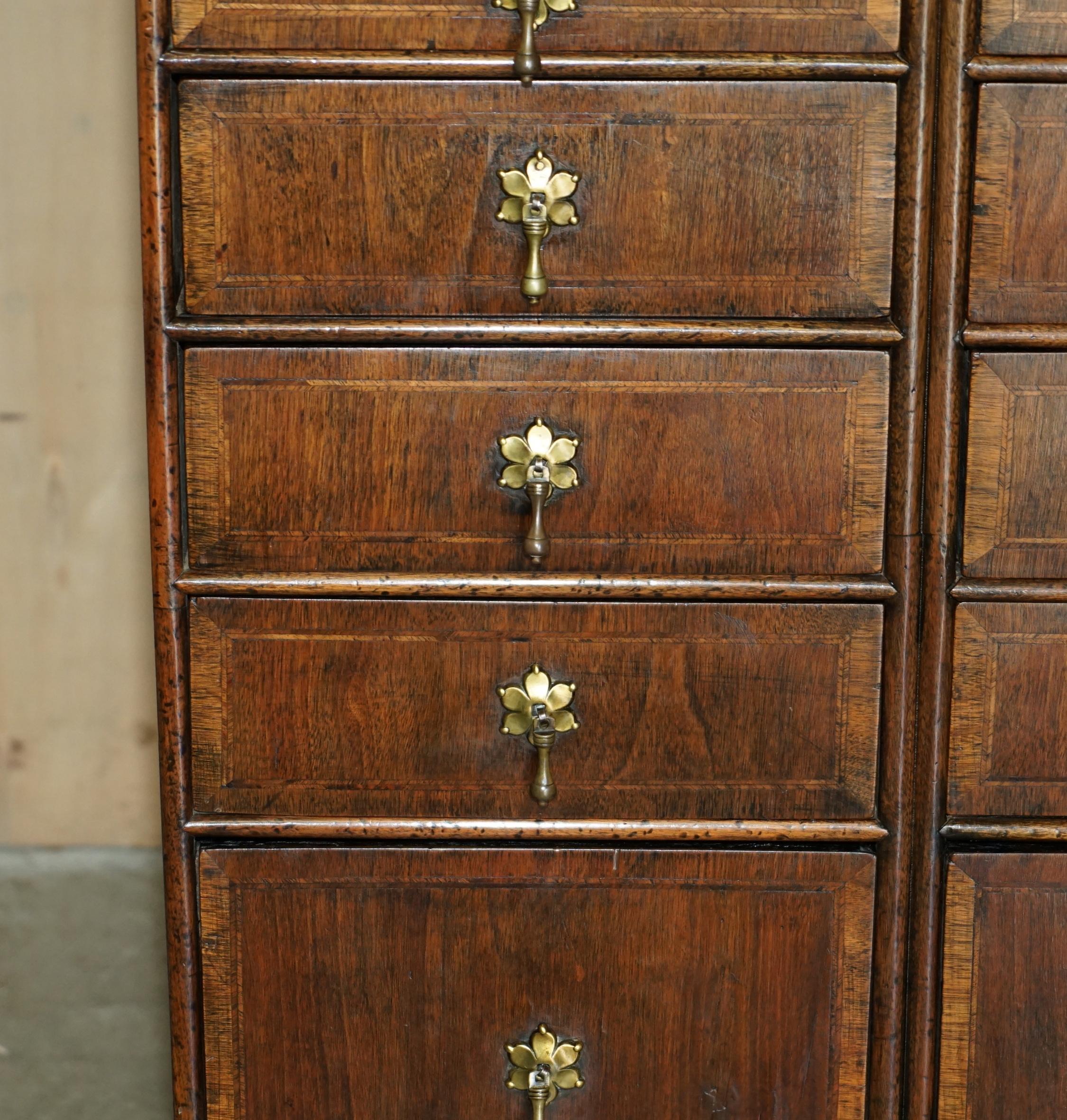 Hand-Crafted EXQUISITE ANTIQUE CIRCA 1760 BURR WALNUT GEORGE III BANK / CHEST OF DRAWERs For Sale