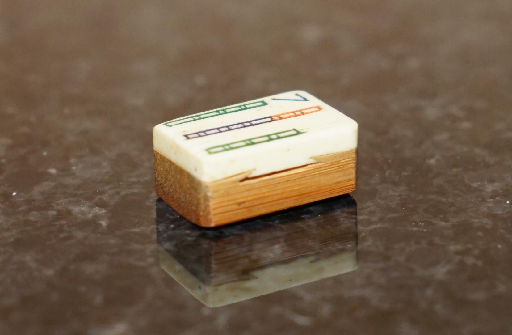EXQUISITE ANTIQUITÉE COMPLETE FOUR PERSON MAHJONG SUITE CIRCA 1900's CHINESE EXPORT 3