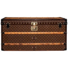 Exquisite Antique Early 20th Century Louis Vuitton Trunk, circa 1900