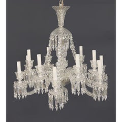 Squisito lampadario Antique French in cristallo Baccarat stile Luigi XVI