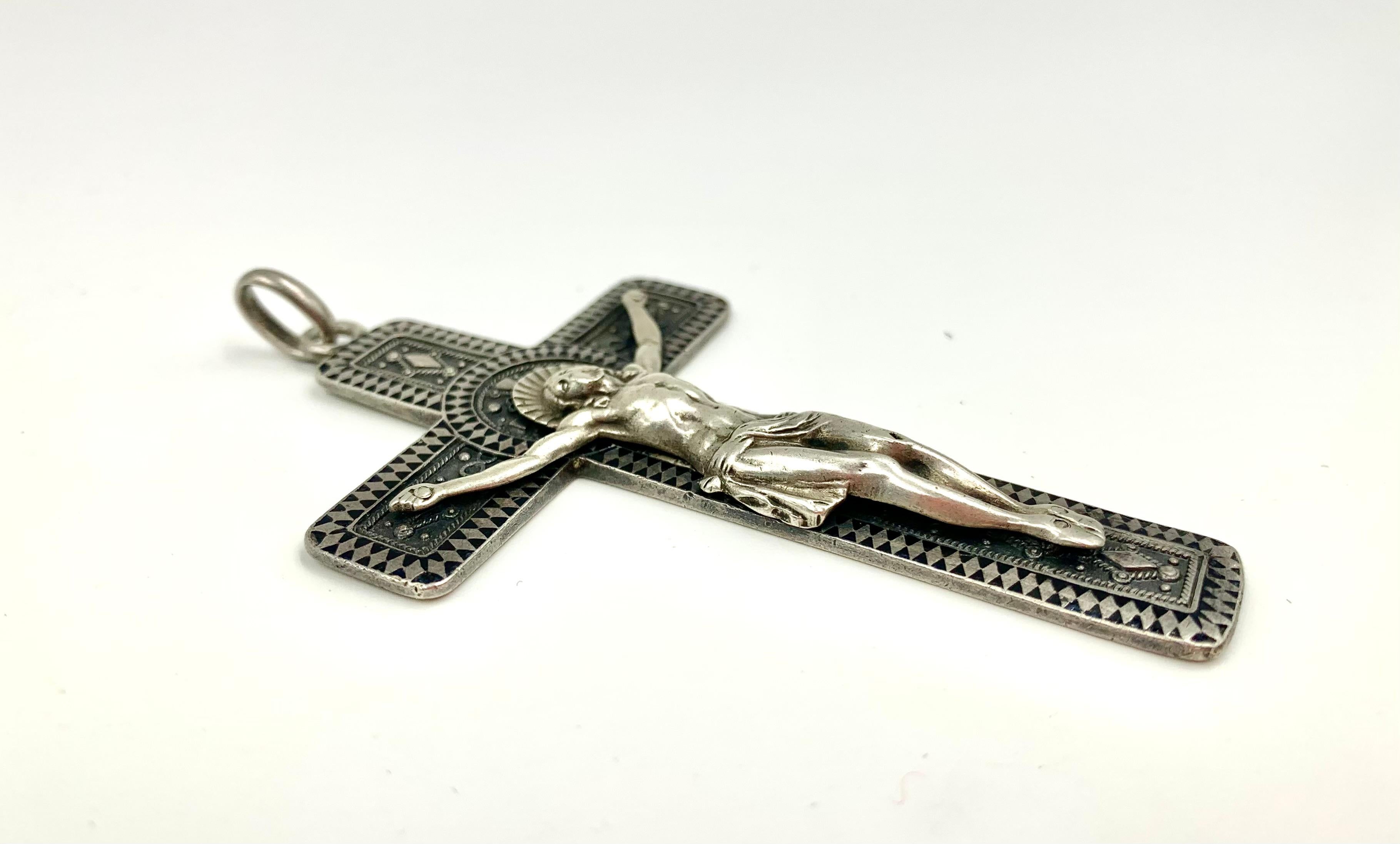 Exquisite Antique French Silver and Niello Enamel Sculptural Pectoral Cross For Sale 5