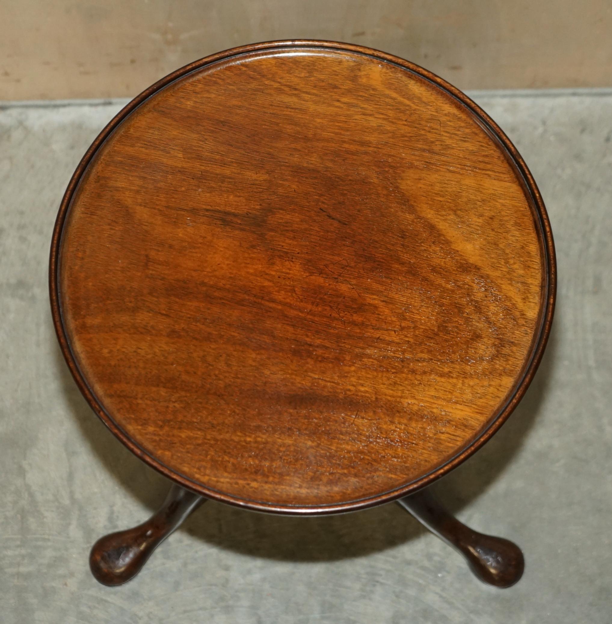 Exquisite Antique George III circa 1800 Hardwood Side Table with Spiral Column For Sale 3