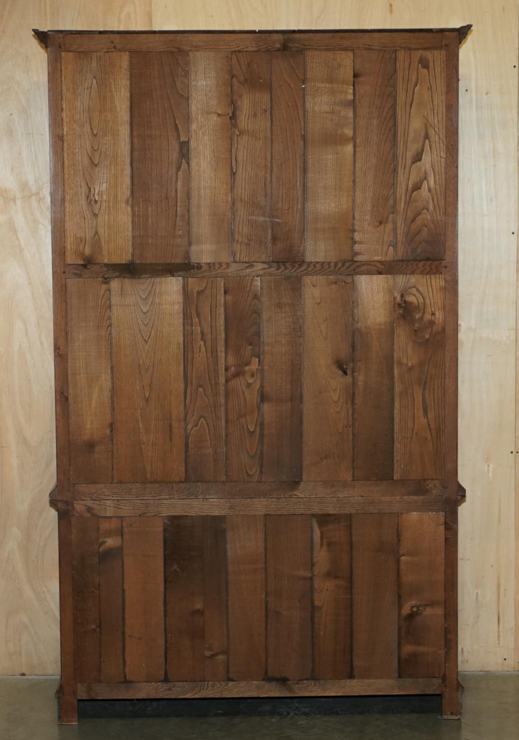 EXQUISITE ANTiQUE GEORGIAN PANELLED ELM & OAK WELSH DRESSER OR LIBRARY BOOKCASE 6