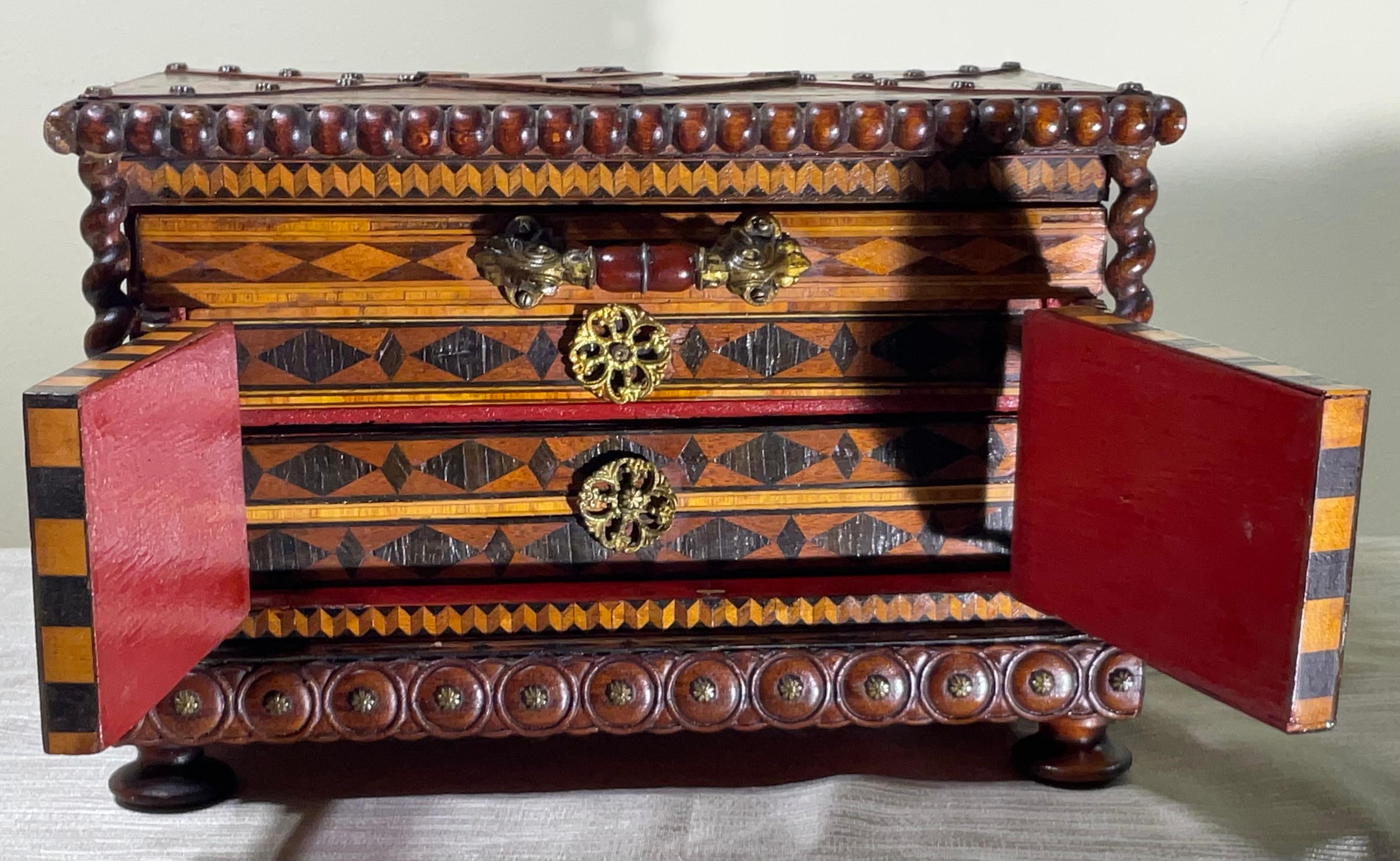 Exquisite Antique Jewellery Box 9