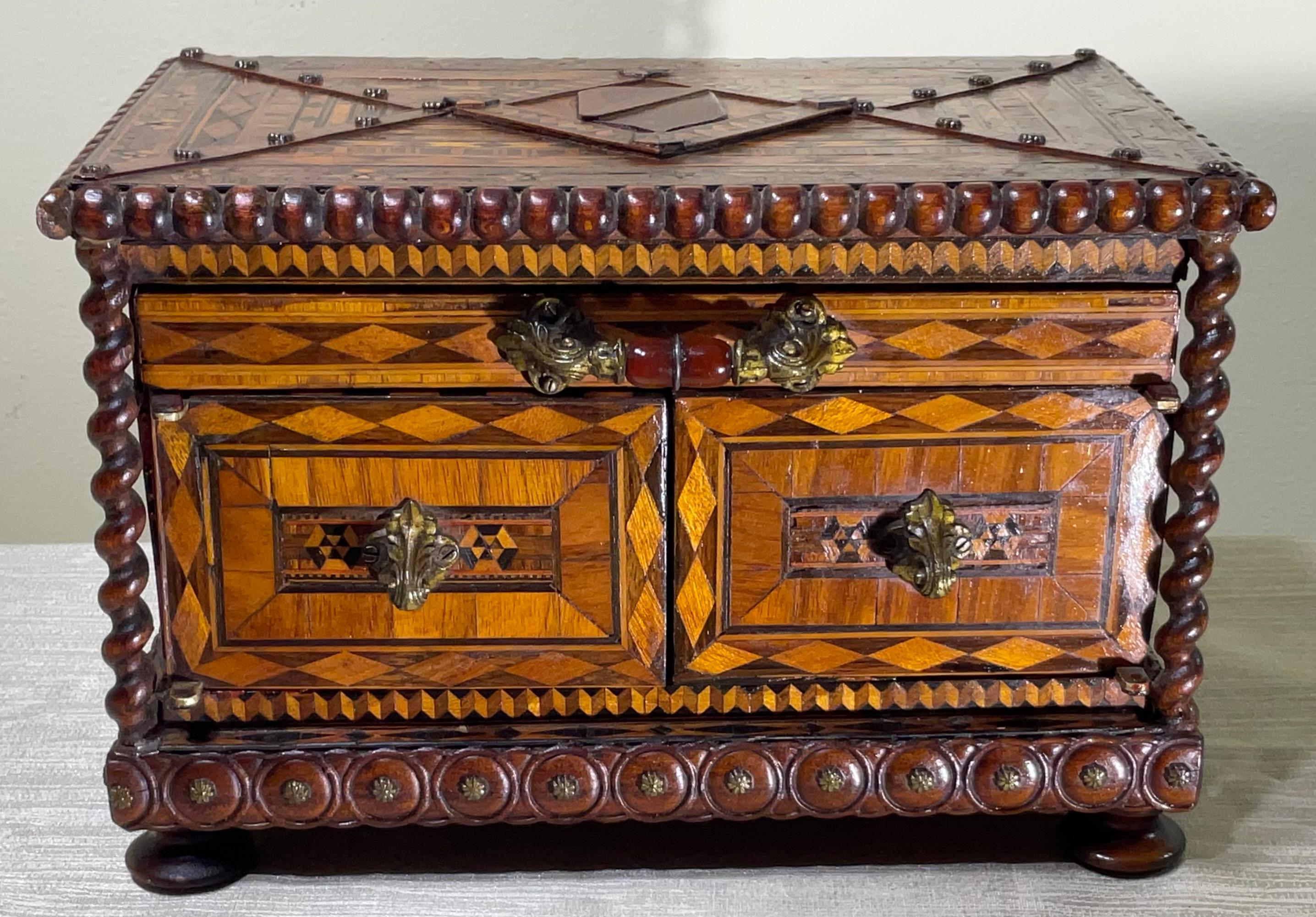Hand-Carved Exquisite Antique Jewellery Box