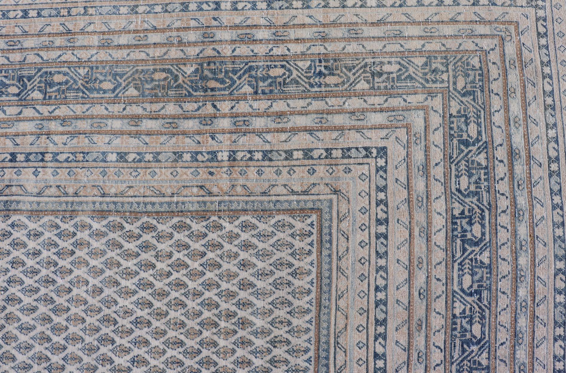 Exquisiter antiker persischer Täbris-Teppich mit geometrischem Design 10'8 x 17'0 (Persisch) im Angebot
