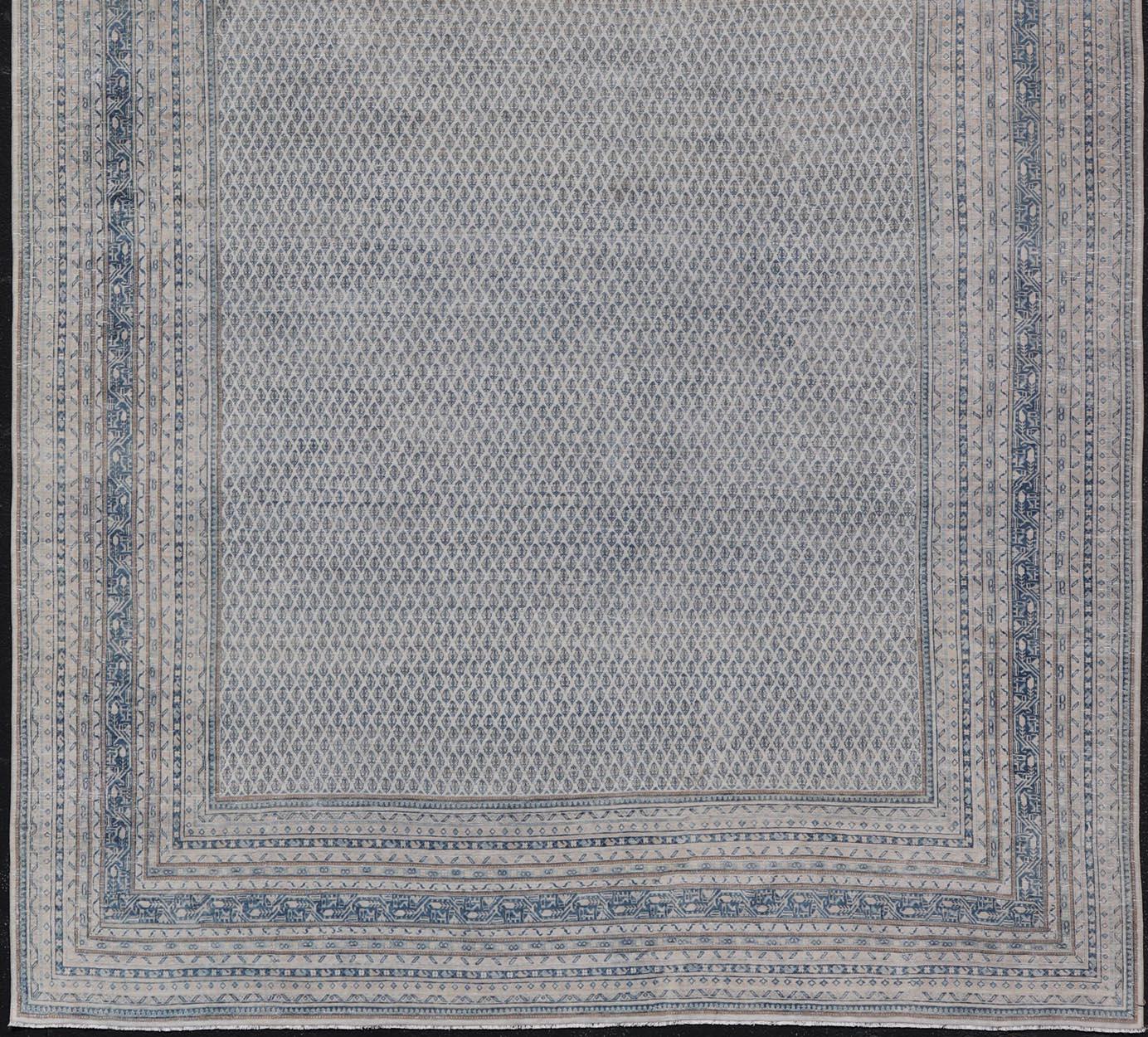 Exquisiter antiker persischer Täbris-Teppich mit geometrischem Design 10'8 x 17'0 (20. Jahrhundert) im Angebot