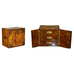EXQUISITE ANTIQUE REGENCY CiRCA 1820 BURR WALNUT & BRASS CIGAR HUMIDOR CHEST