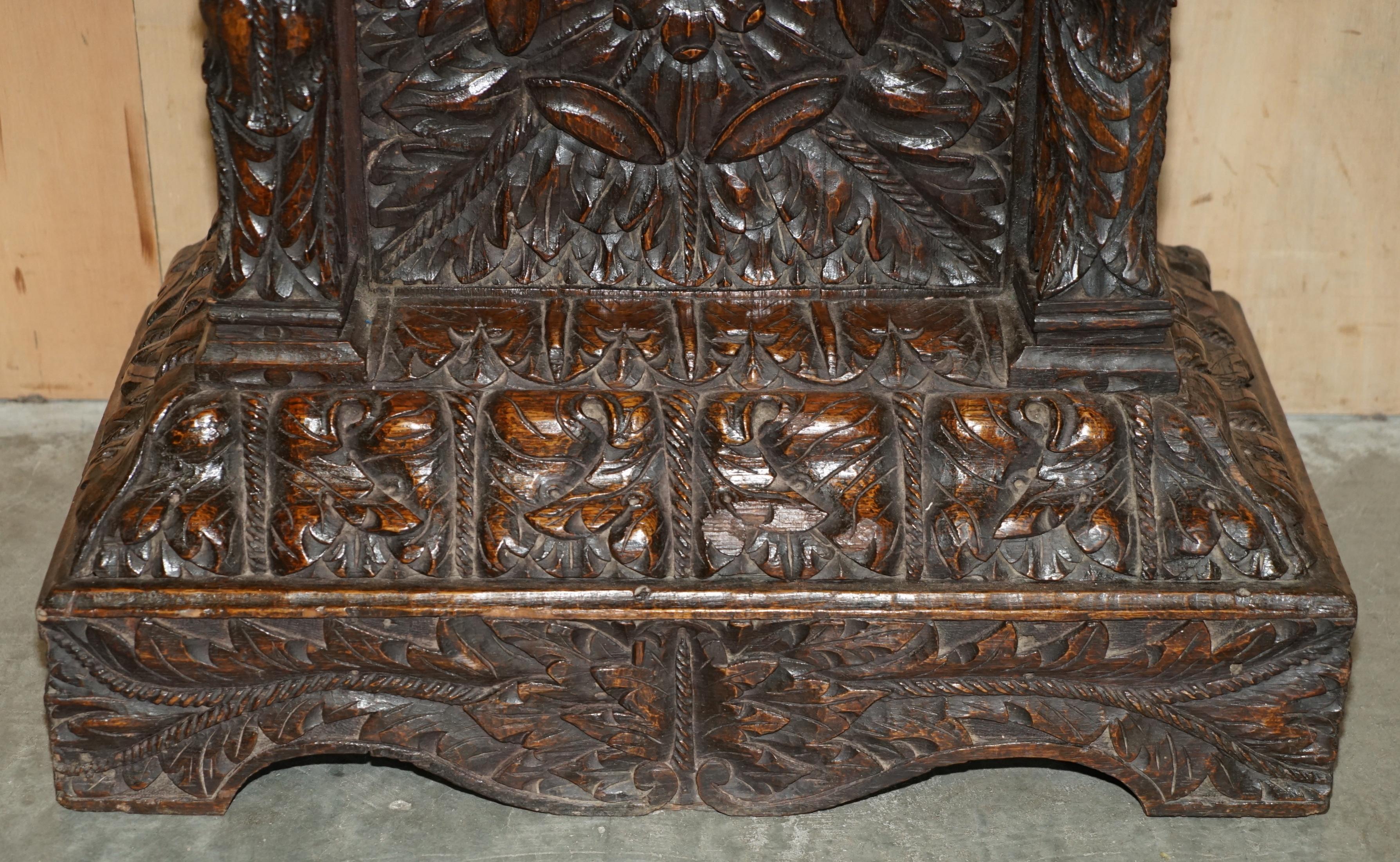 EXQUISiTE ANTIQUE RESTORED HAND CARVED GRANDFATHER CLOCK CASE DEPICTING A KING For Sale 1