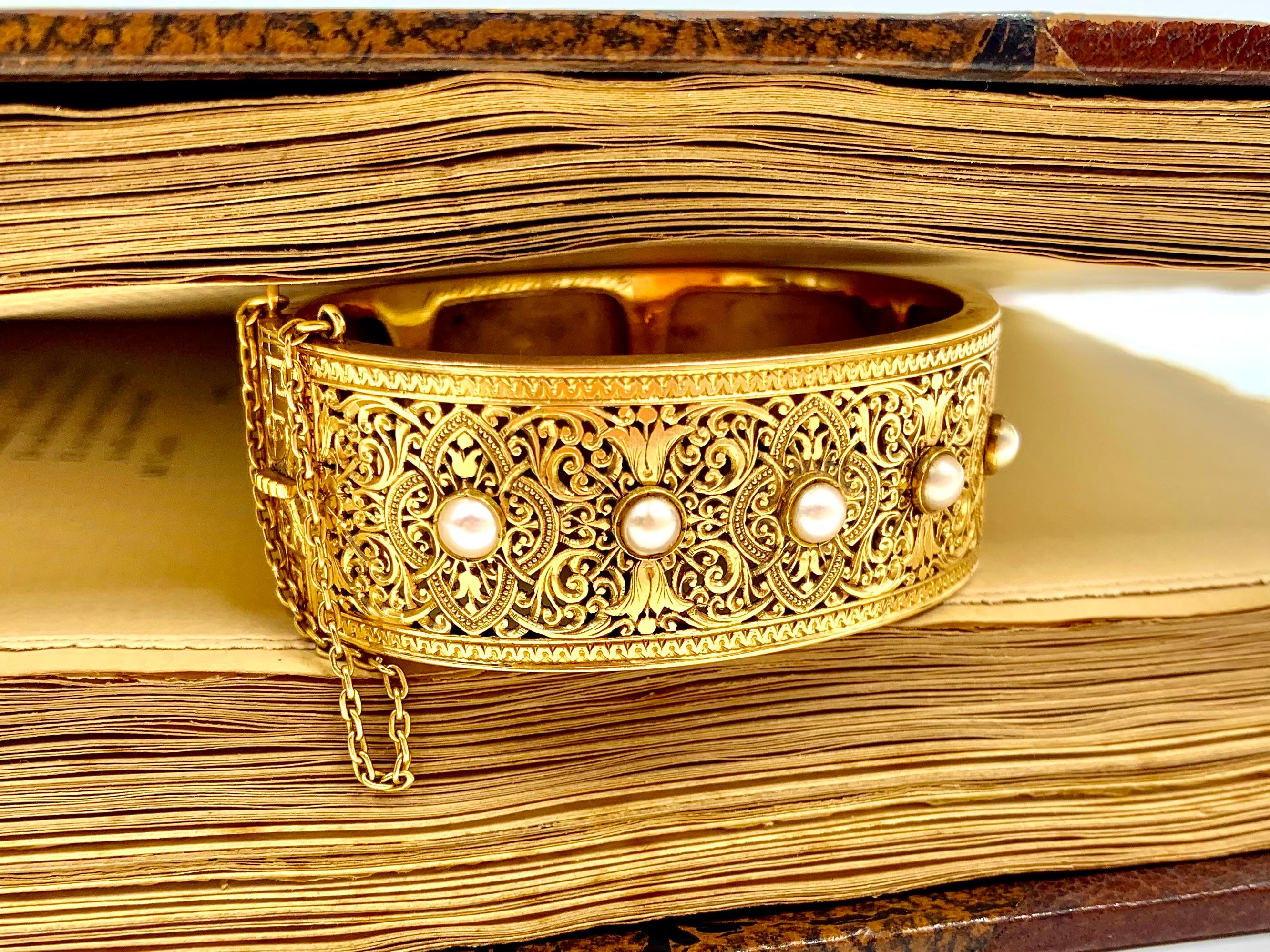 alhambra gold bracelet