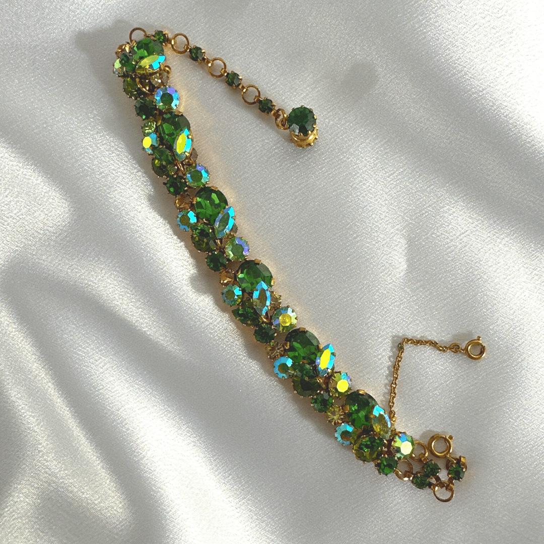 Women's Exquisite Antique Stylish 3D Green Cut Glass Bracelet - Vintage Austria Bracelet For Sale