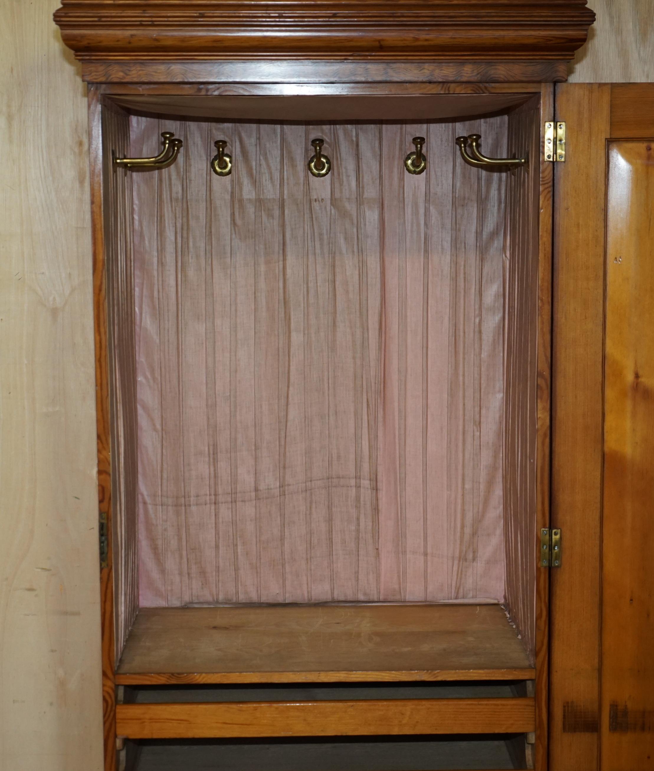 EXQUISITO ARMARIO DE ASEO DE ANTiQUE VICTORIANO HÚNGAR DE CENIZA RIZADA en venta 9