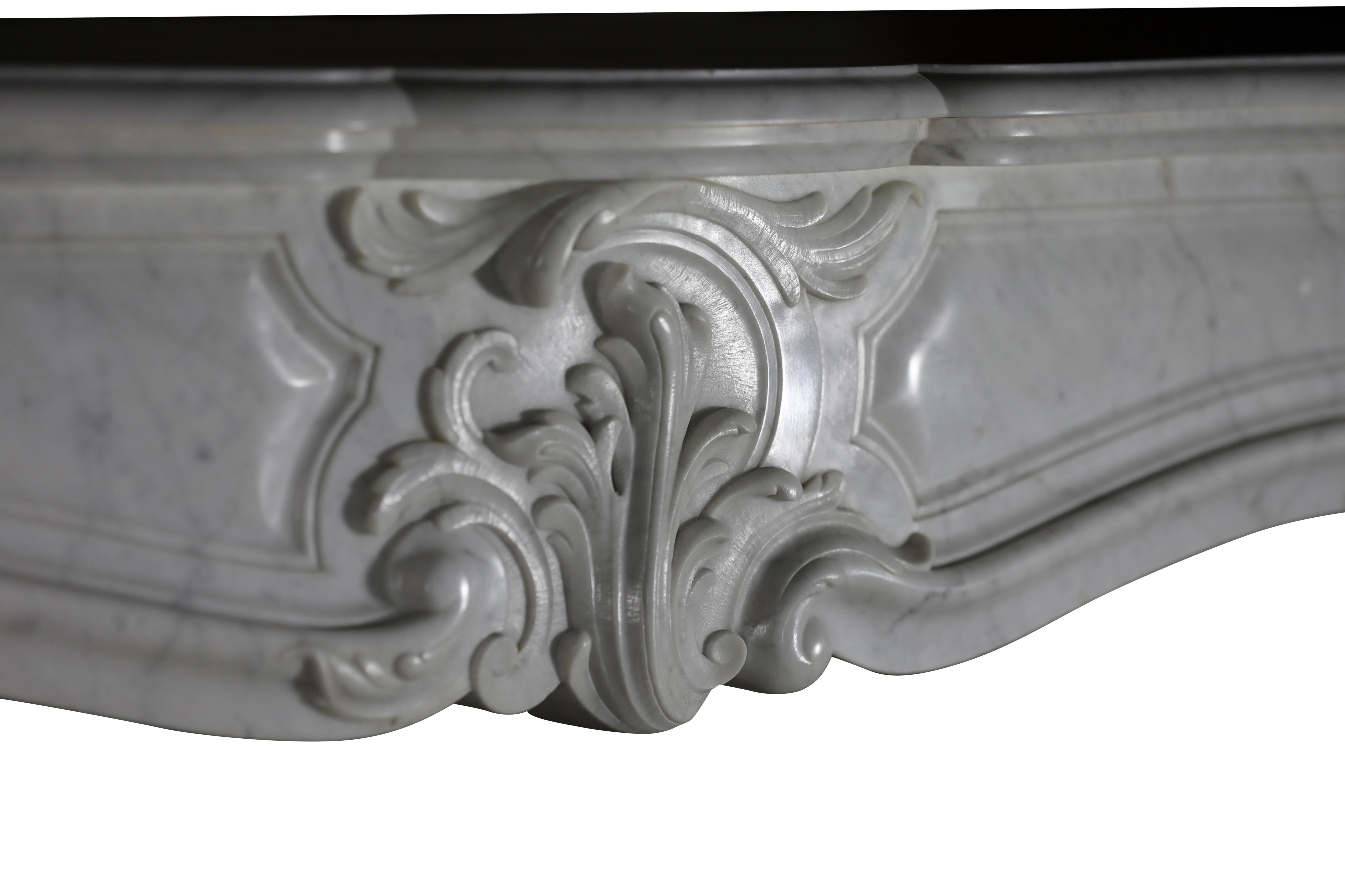 Regency Exquisite Antique White Marble Fireplace Surround For Sale