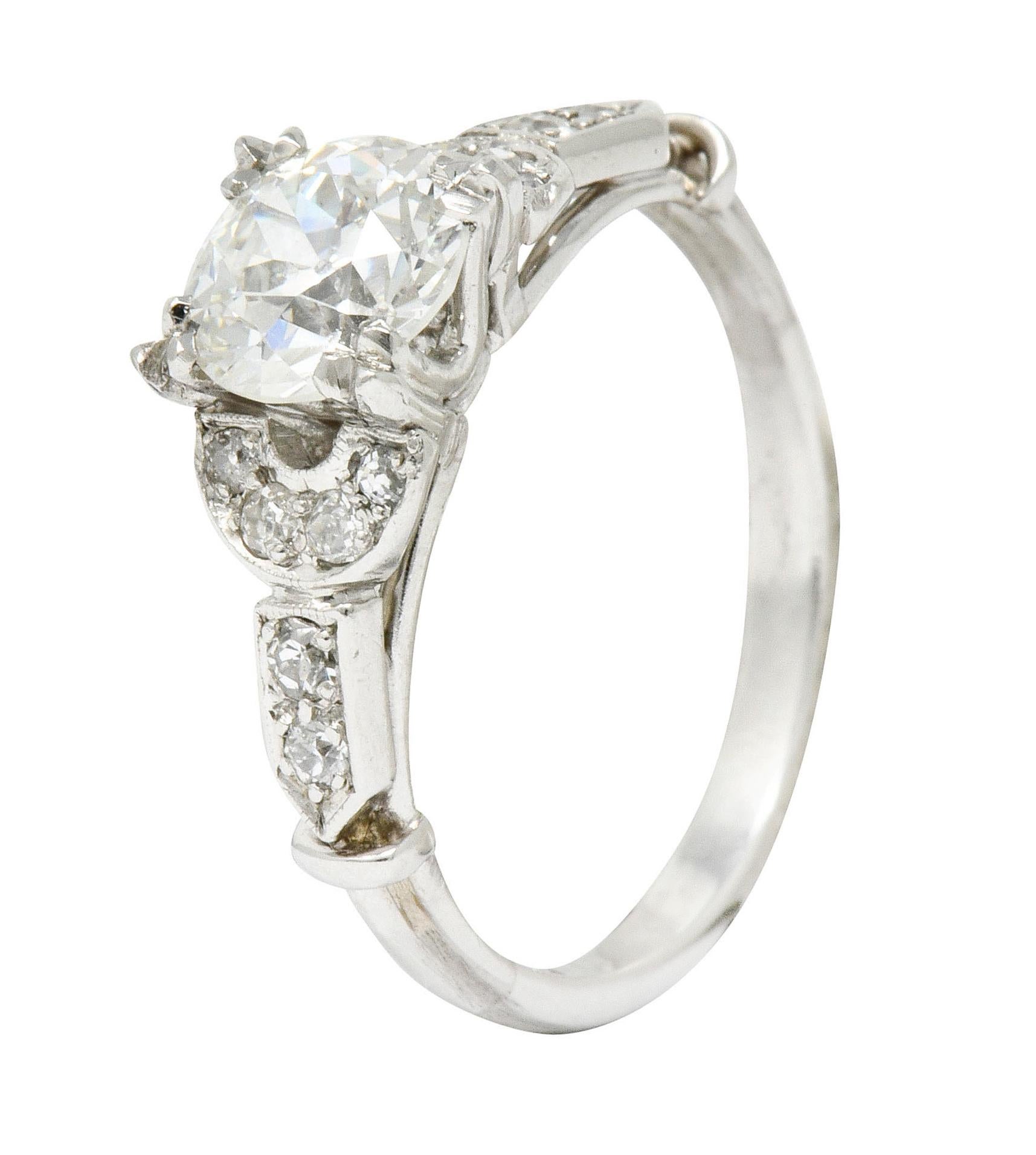 Exquisite Art Deco 1.39 Carats Diamond Platinum Engagement Ring GIA For Sale 3