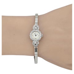 Exquisito Reloj de Cóctel Art Decó de Oro Blanco de 14K y Diamantes para Señora