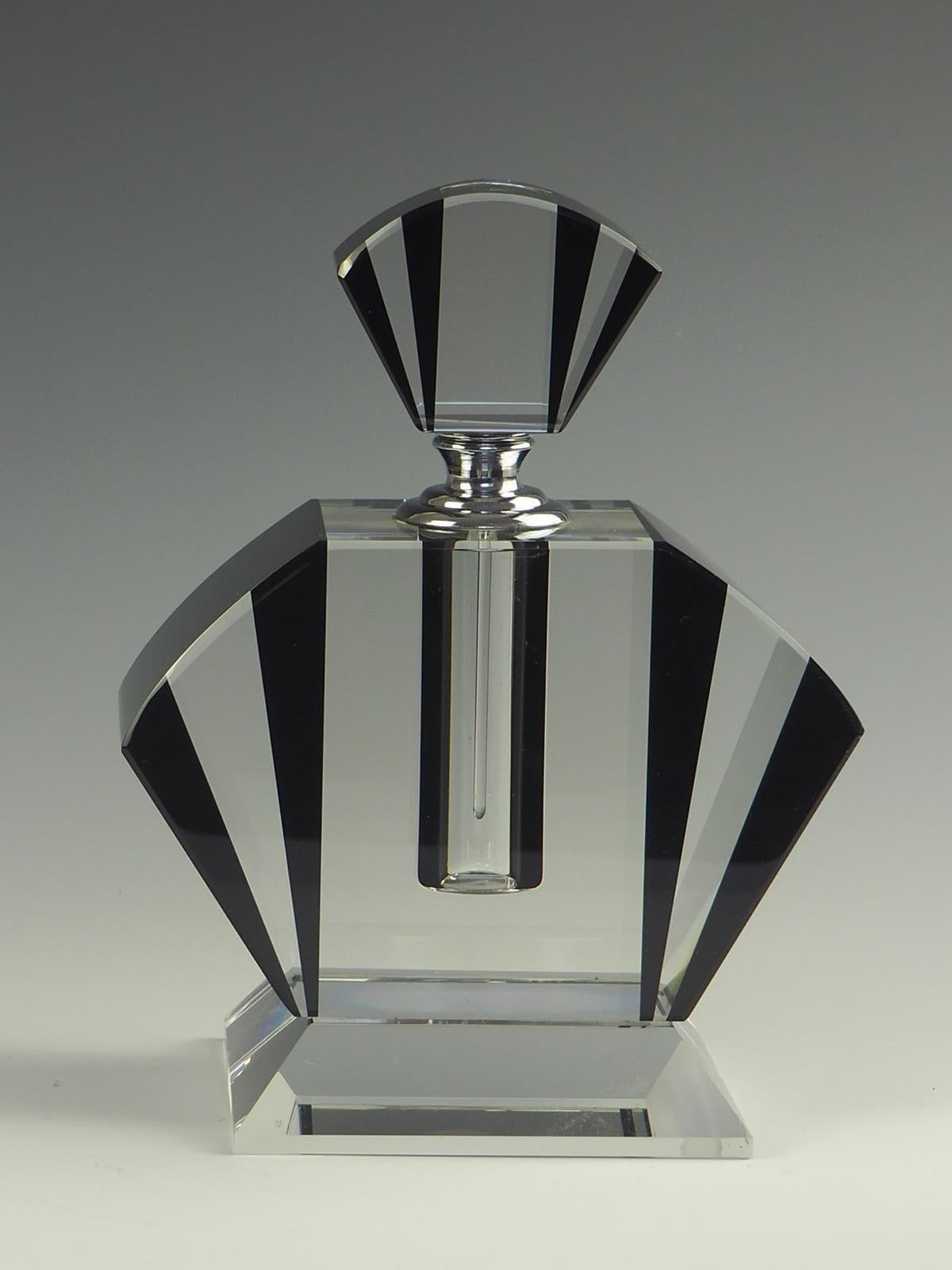 Exquisite Art Deco Black Crystal Perfume Bottle 4
