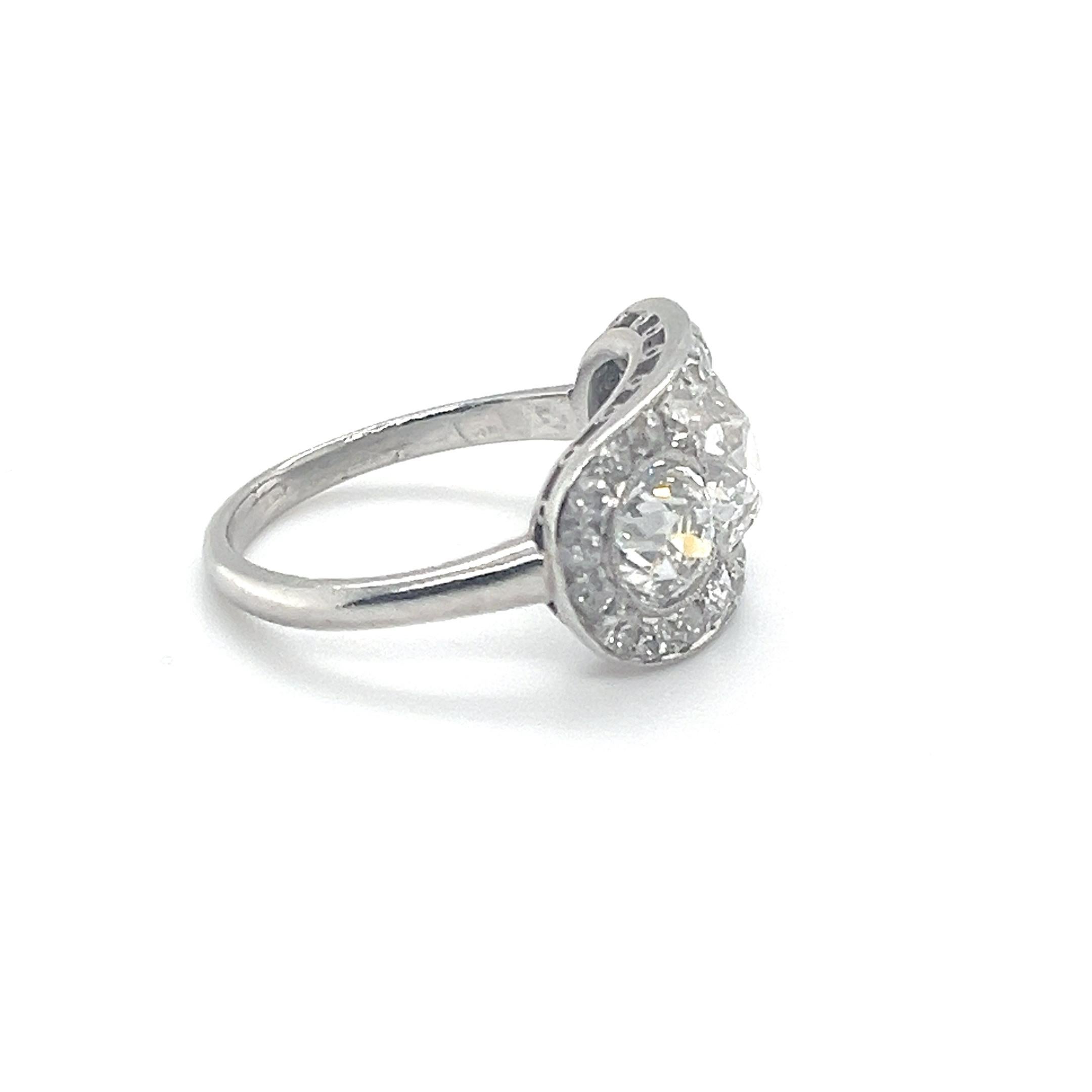 Exquisite Art Deco Platinum Ring with 3.50 ctw European Cut Diamonds For Sale 1