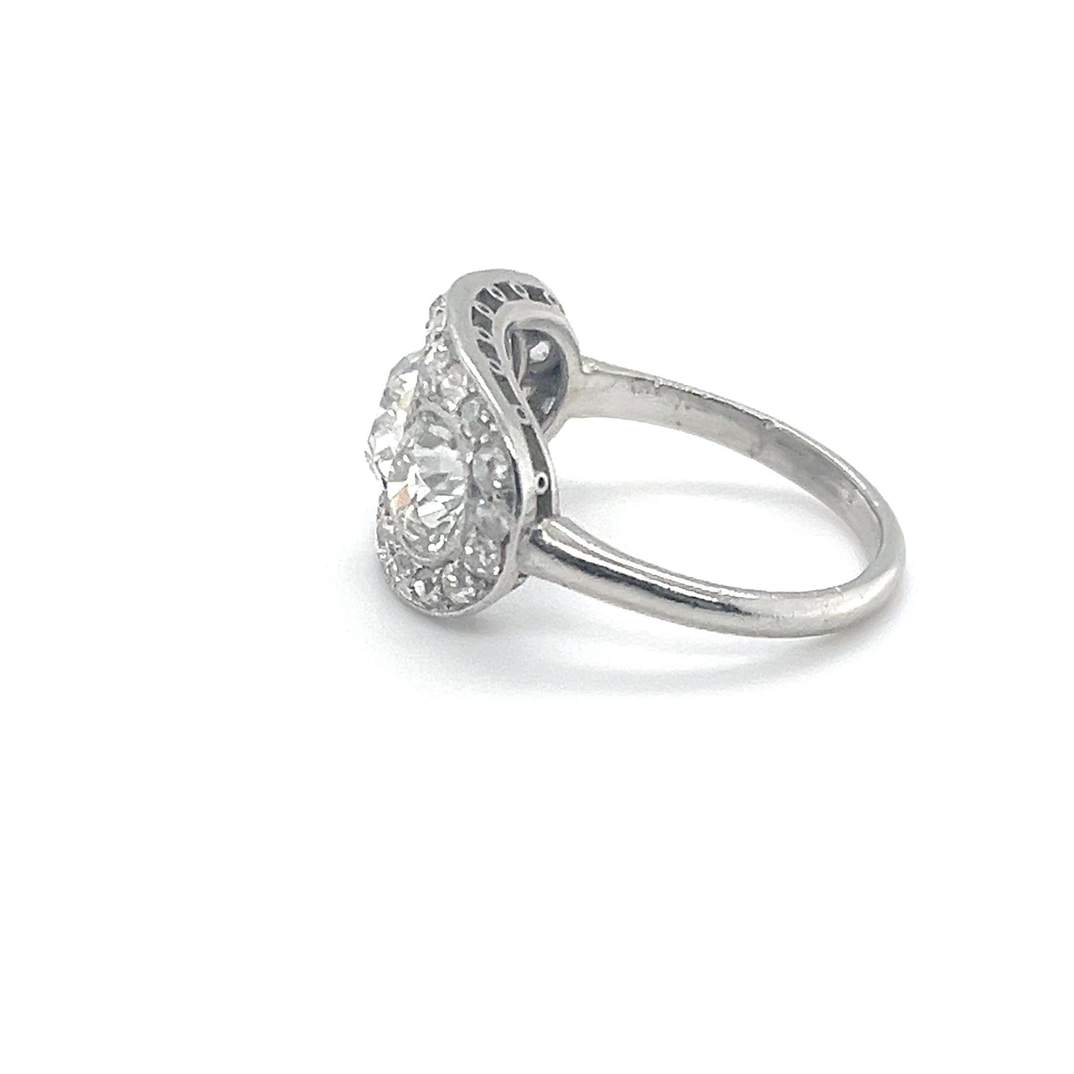 Exquisite Art Deco Platinum Ring with 3.50 ctw European Cut Diamonds For Sale 2