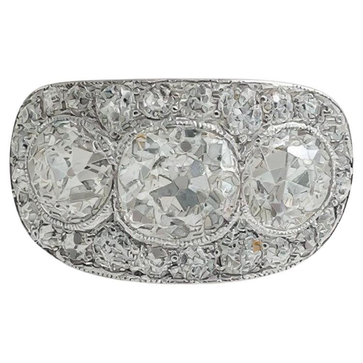 Exquisite Art Deco Platinum Ring with 3.50 ctw European Cut Diamonds For Sale