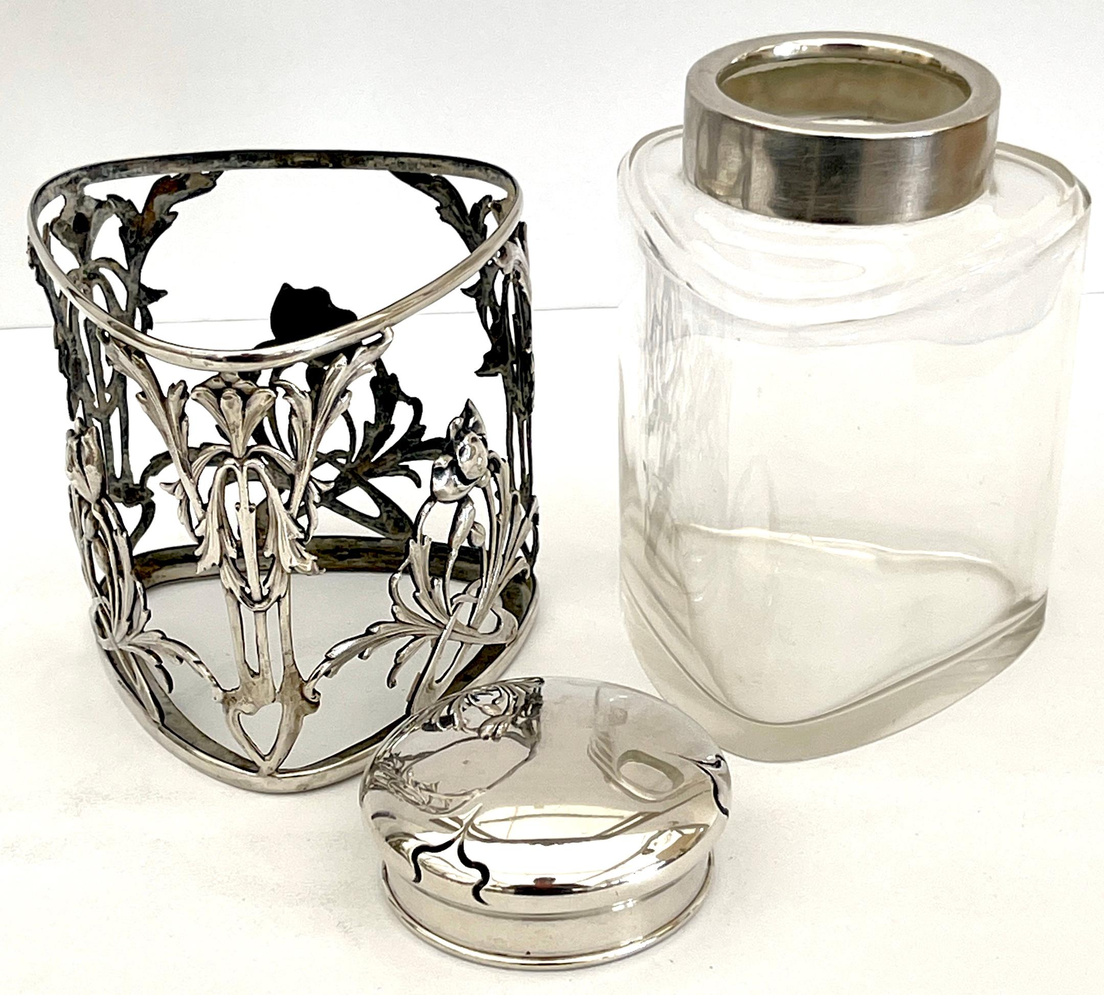 Exquisite Jugendstil Sterling montiert Kristall Dreieckige Box im Angebot 6