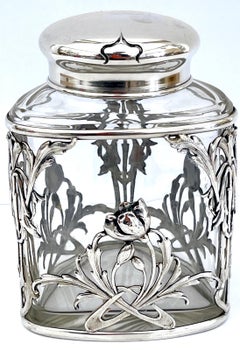 Exquisite Jugendstil Sterling montiert Kristall Dreieckige Box