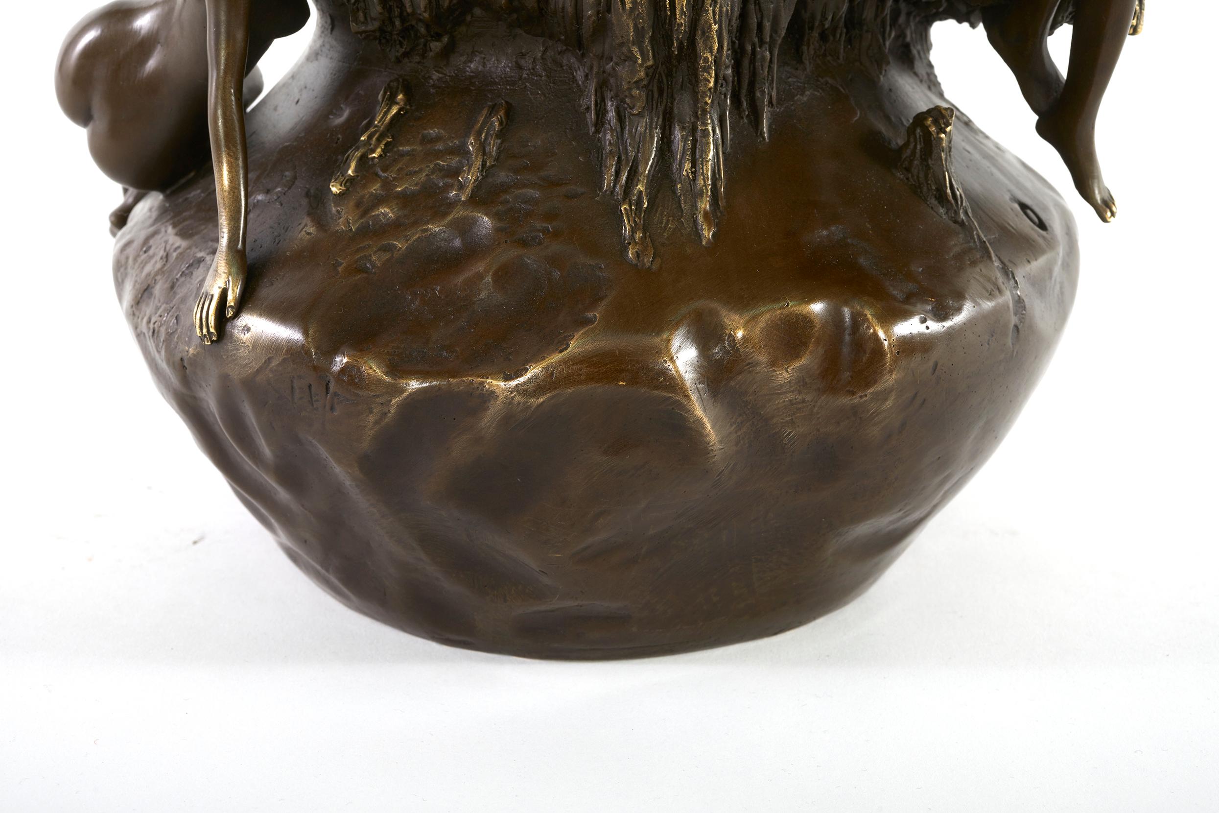 French Exquisite Art Nouveau Style Bronze Piece / Vase For Sale