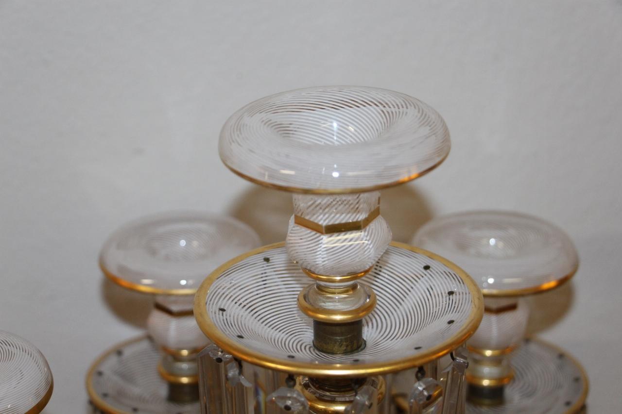 Magnifique candélabre en cristal de Baccarat décoré de Latticini en vente 1