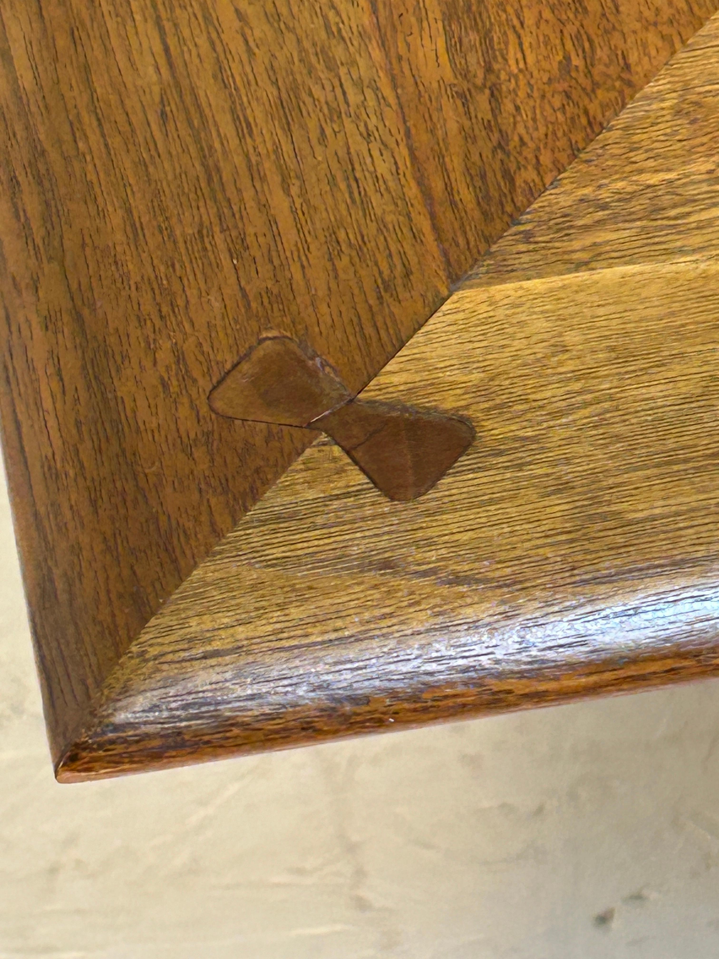 Exquisite Barney Flagg cocktail table for Drexel For Sale 1