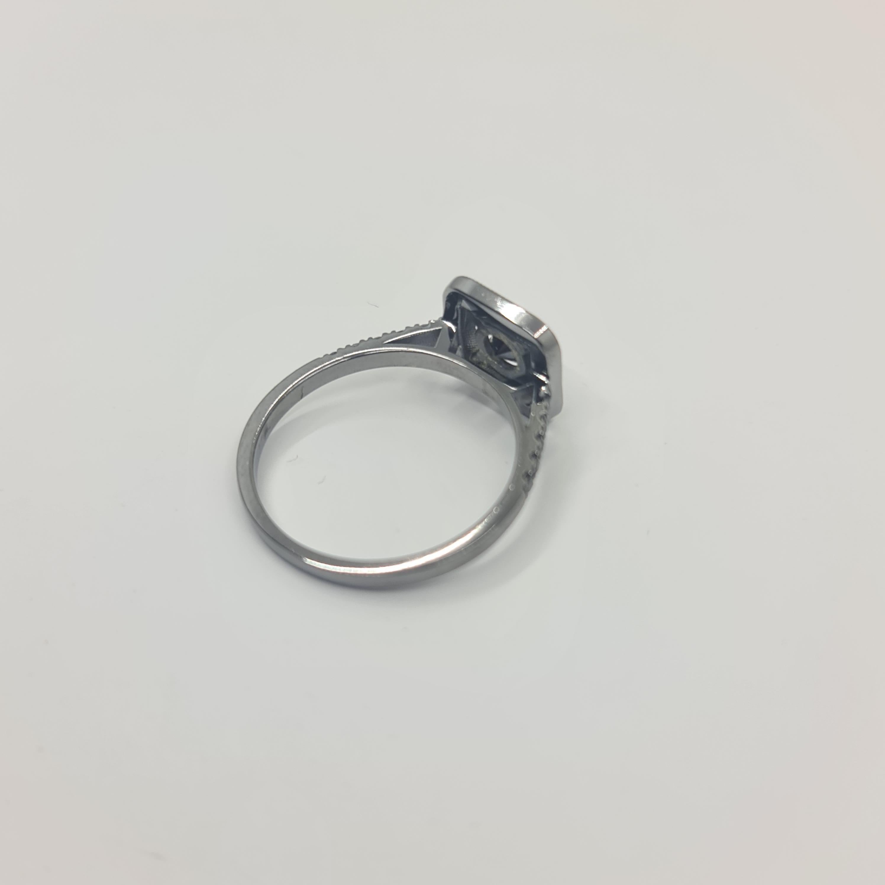 Exquisite Black Diamond Halo Ring 0.88 Carat in 18K Black Gold Round Cut For Sale 1