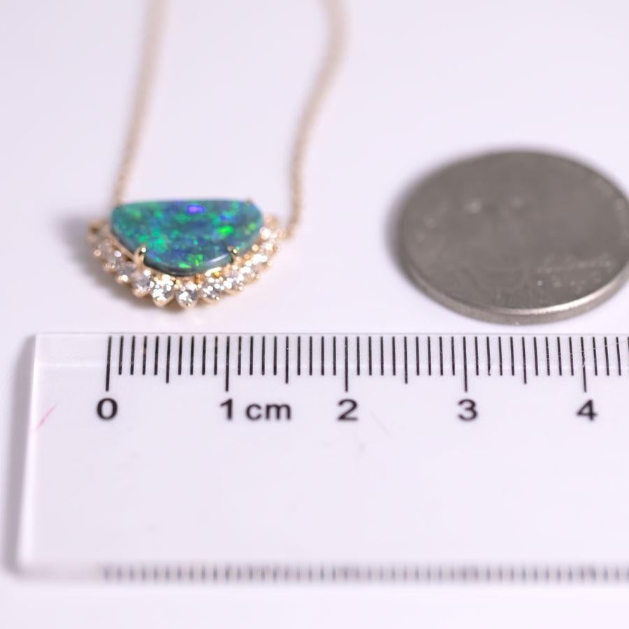 Brilliant Cut Exquisite Black Opal Halo Diamond Necklace 18K Yellow Gold For Sale