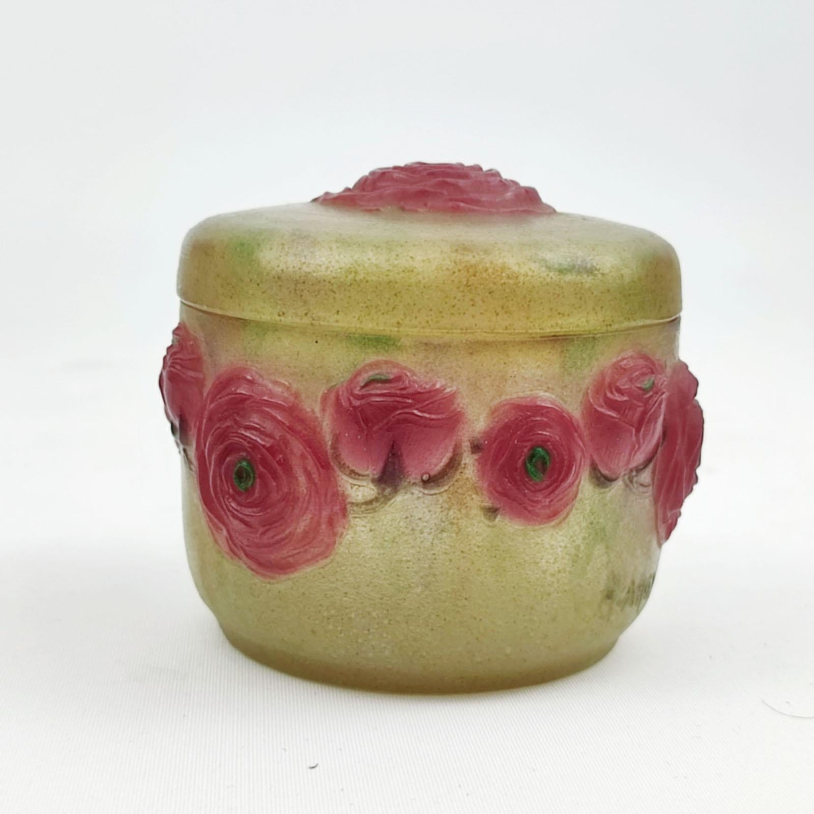 Francese Exquisite Box in Pate De Verre by G. Argy-Rousseau in vendita