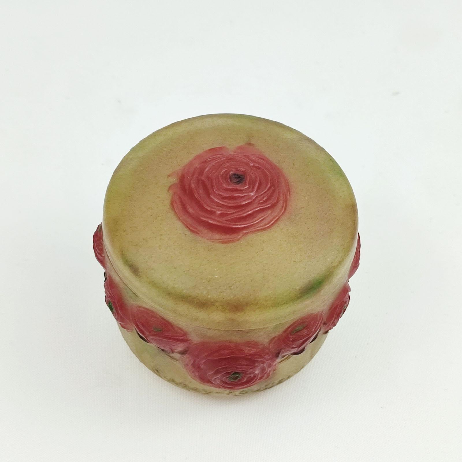 Exquisite Box in Pate De Verre by G. Argy-Rousseau In condizioni ottime in vendita a Bochum, NRW