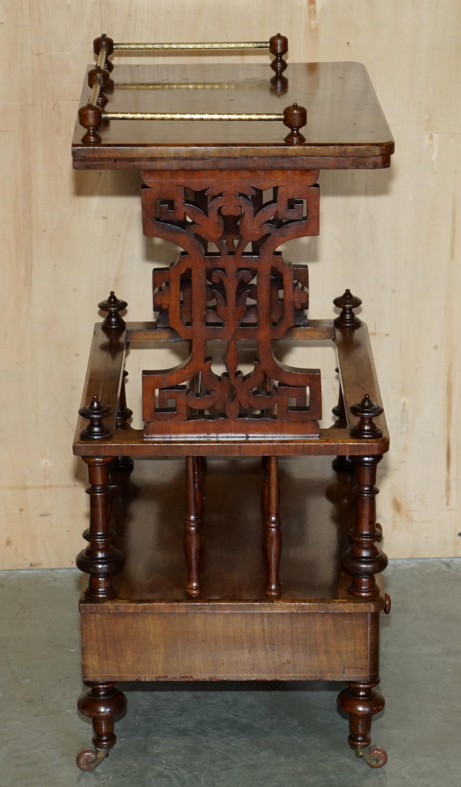 UNITA' DI CANTERBURIA IN NOCE BURR CIRCA 1840 CON BINARIO A GALLERIA IN OTTONE in vendita 3