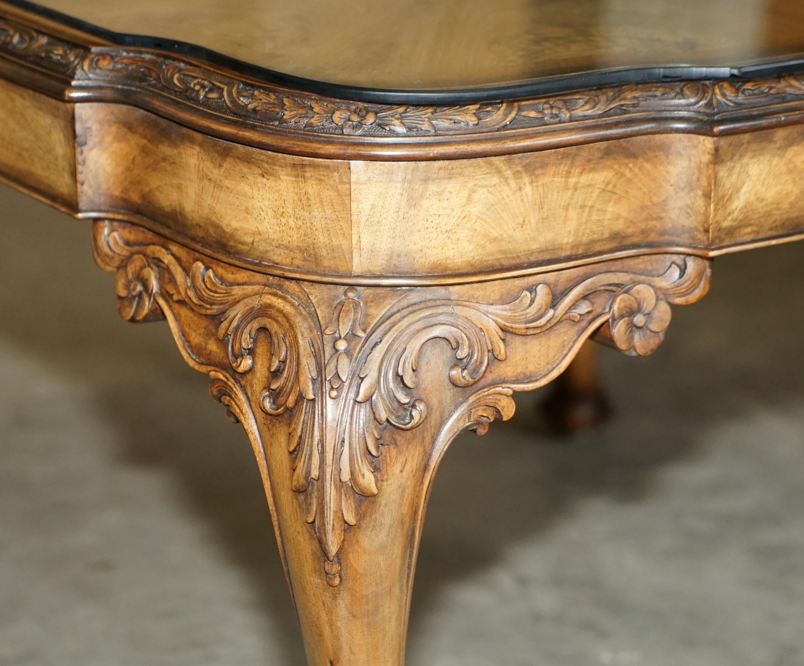 Hand-Crafted Exquisite Burr Walnut Coffee Cocktail Table with Ornately Carved Cabriole Legs For Sale