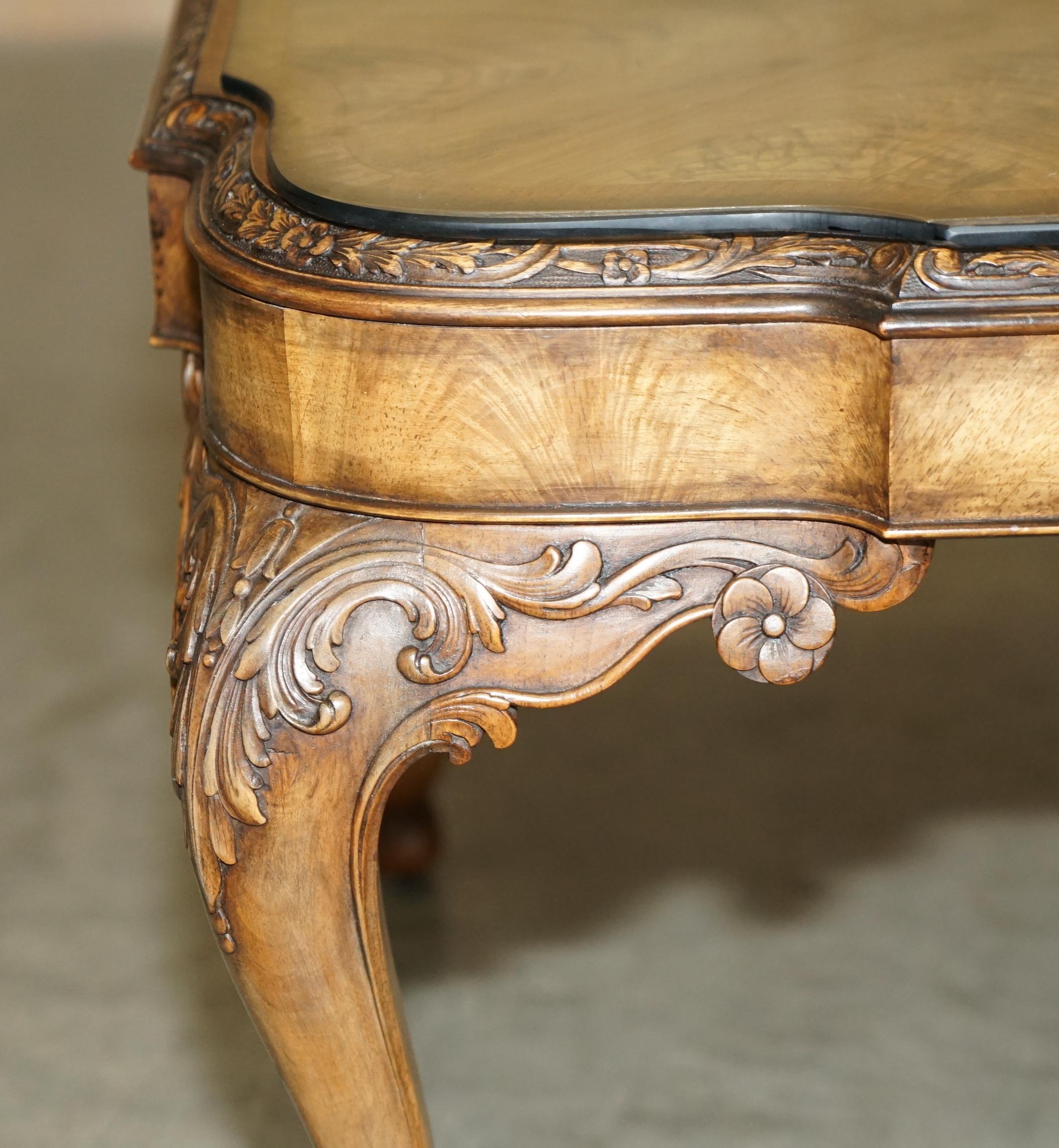 Exquisite Burr Walnut Coffee Cocktail Table with Ornately Carved Cabriole Legs For Sale 1