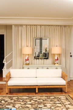 Exquisite restauriertes Smoking-Sofa aus Rohr von Bielecky Brothers - Paar verfügbar