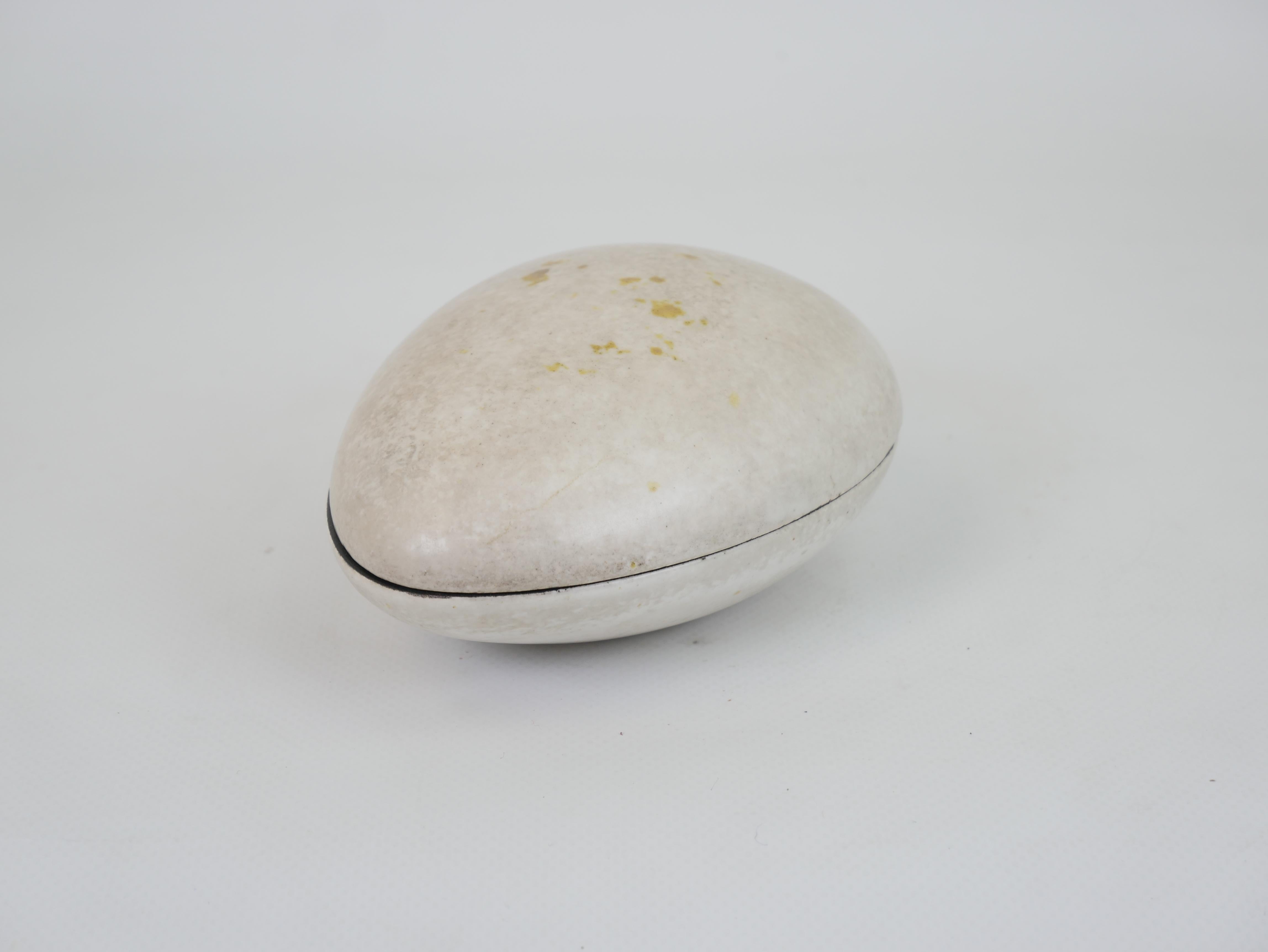 French Exquisite ceramic box or tidy in the shape of a pebble by Hans Hedberg For Sale